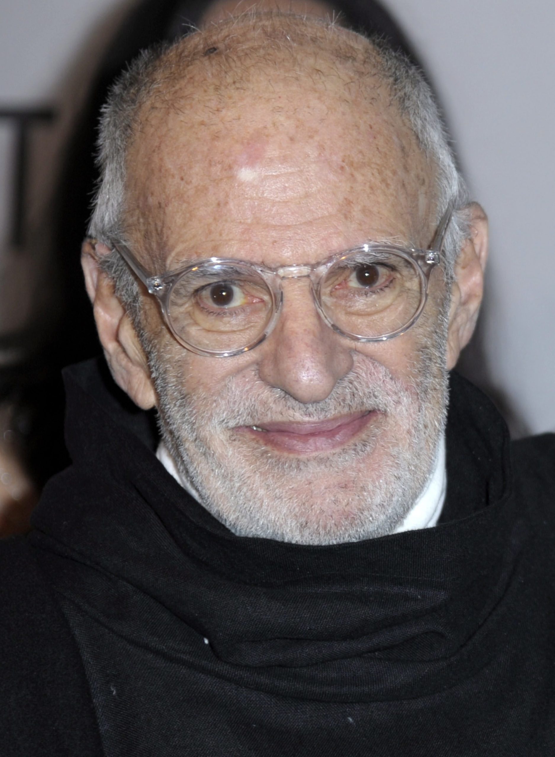 Morreu o dramaturgo norte-americano Larry Kramer, pioneiro da luta anti-VIH/sida
