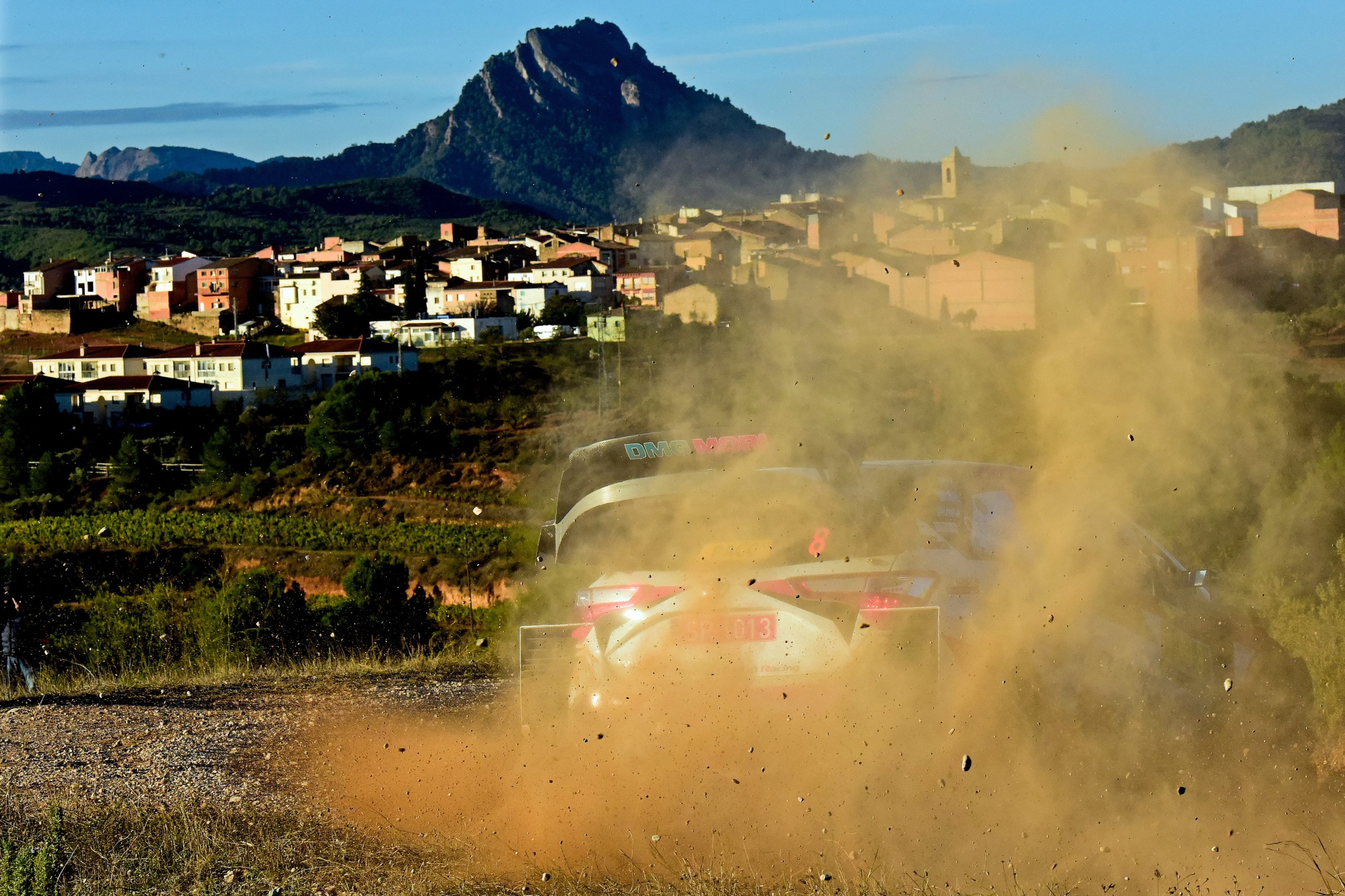 Loeb domina primeiro dia do rali da Catalunha