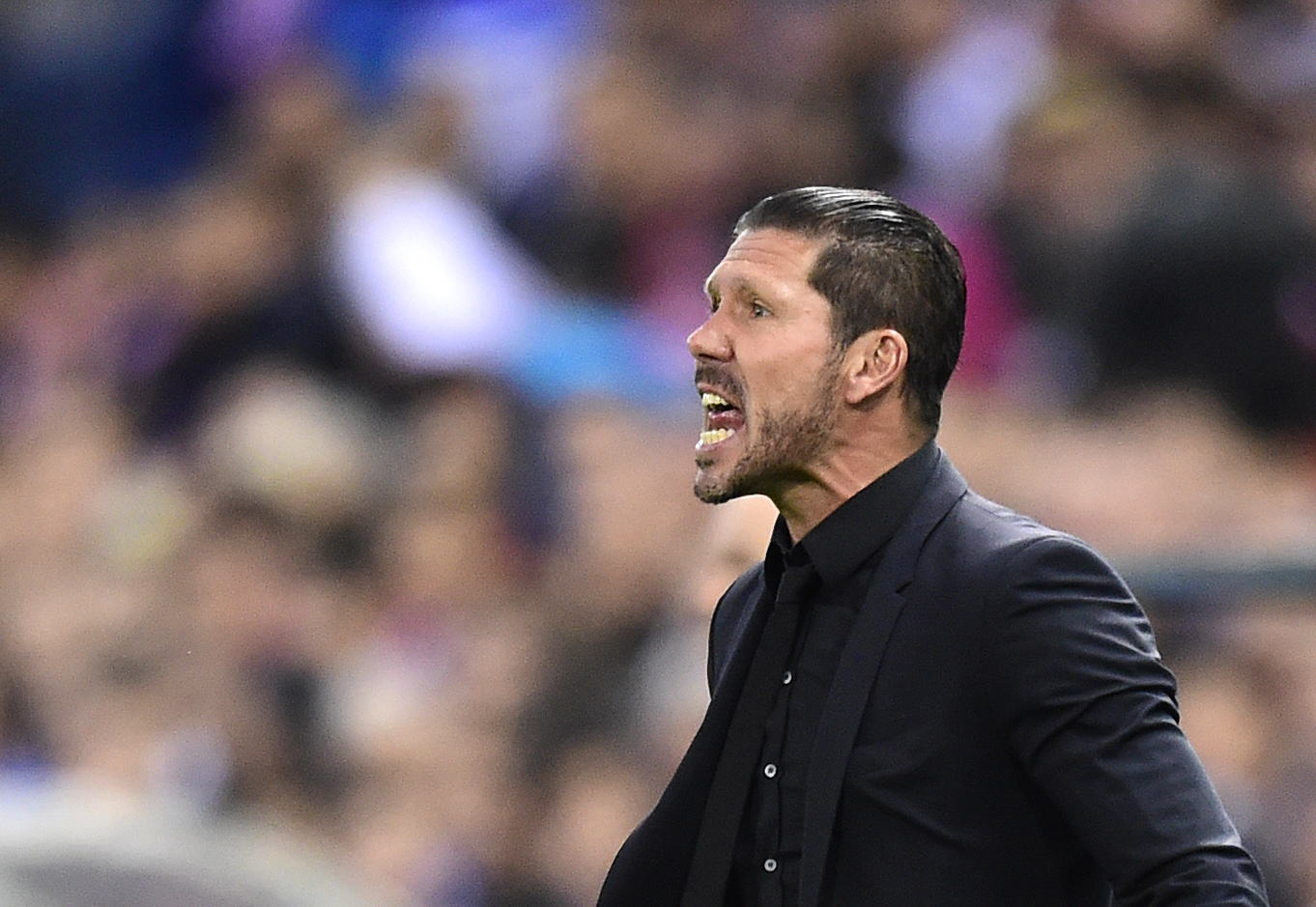 Diego Simeone diz aos jornalistas que fica em Madrid. “Estarei aí com vocês”