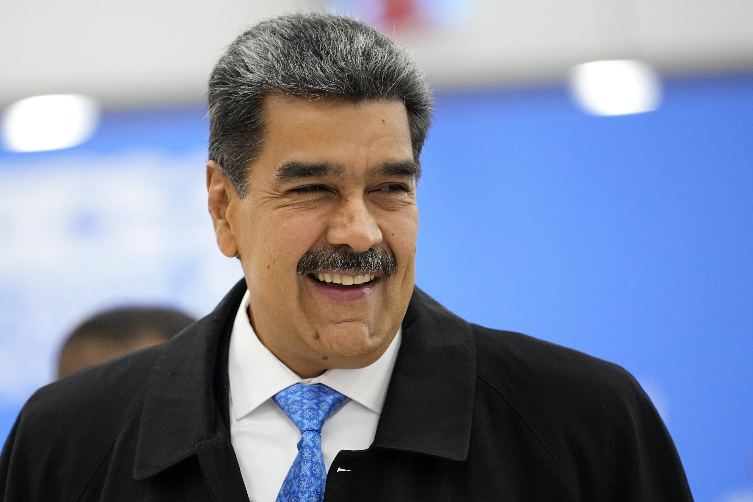 Maduro presta juramento para terceiro mandato como presidente da Venezuela