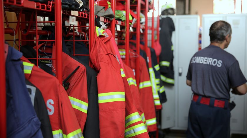 97% dos bombeiros de Leiria não estão a comunicar ocorrências