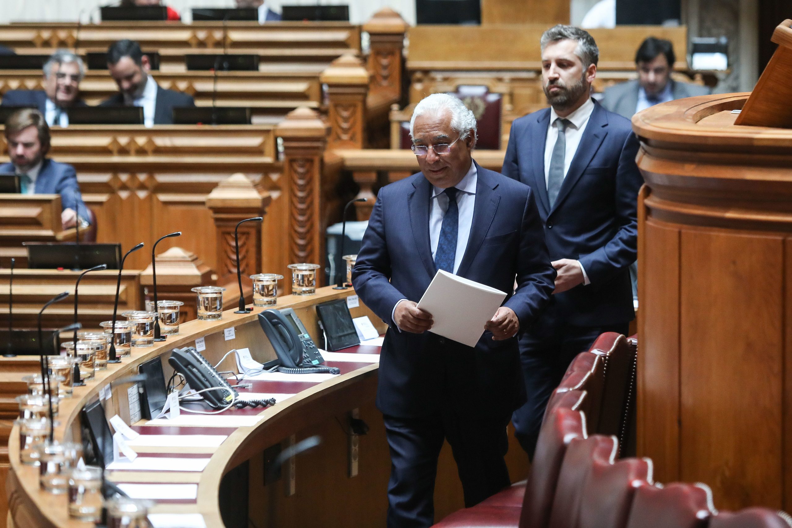 Várias categorias profissionais ainda à espera de descongelamento
