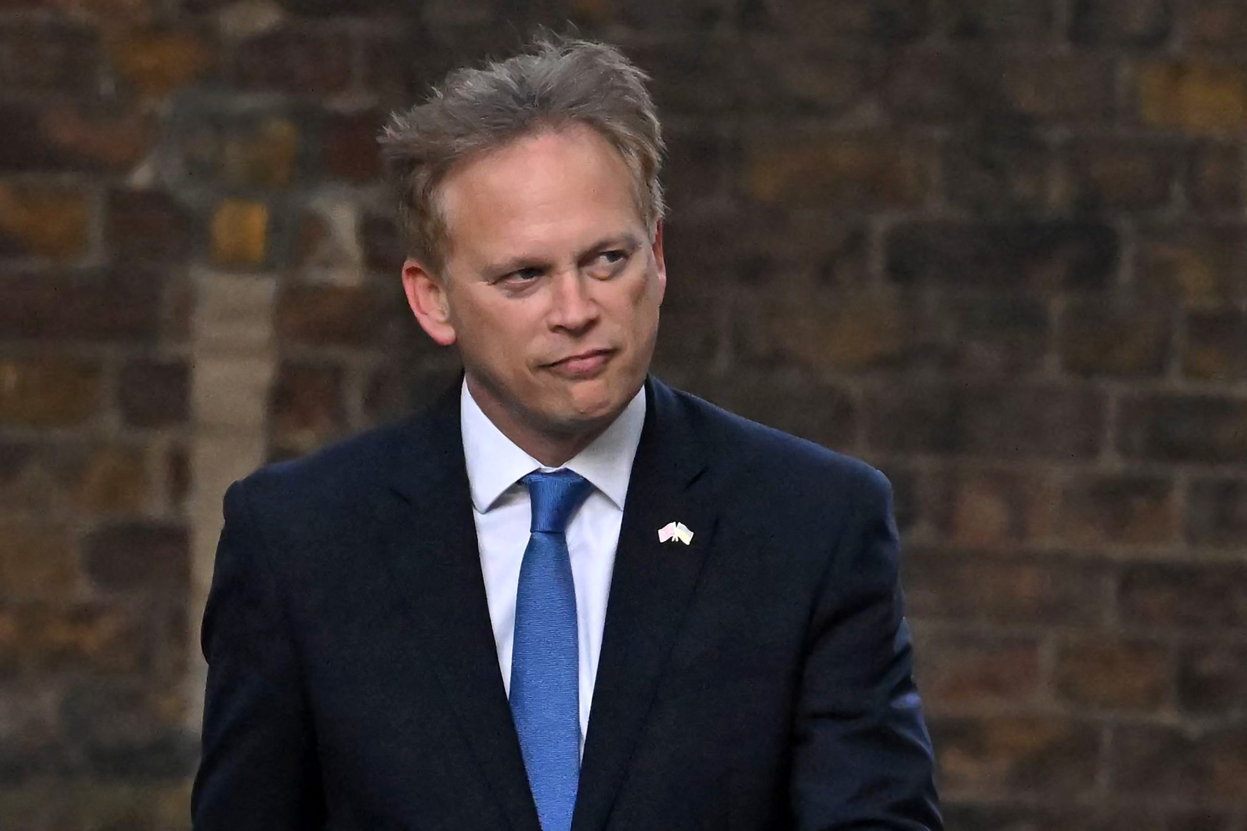 Grant Shapps nomeado ministro do Interior do Reino Unido depois de Suella Braverman se ter demitido do executivo de Liz Truss
