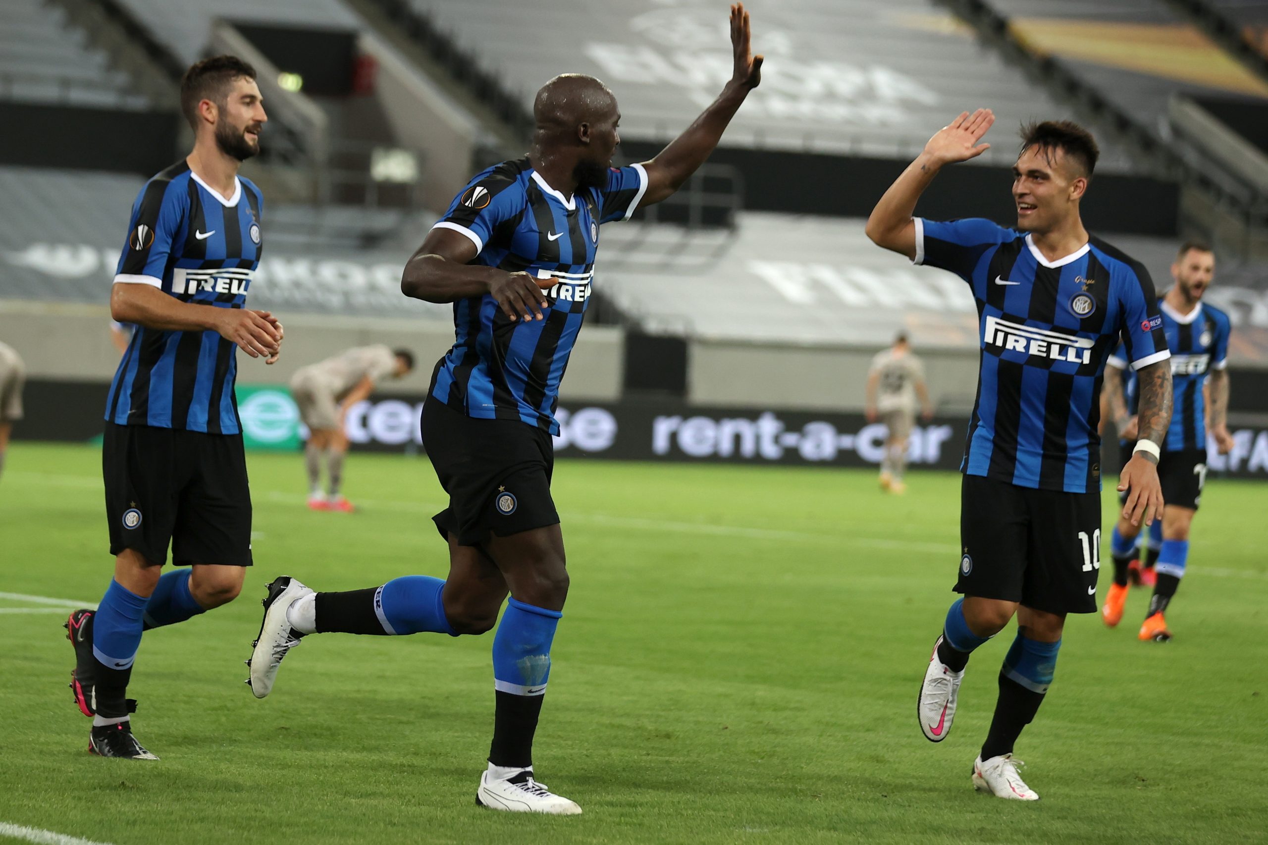 Liga Europa: Inter de Milão goleia Shakhtar e defronta Sevilha na final