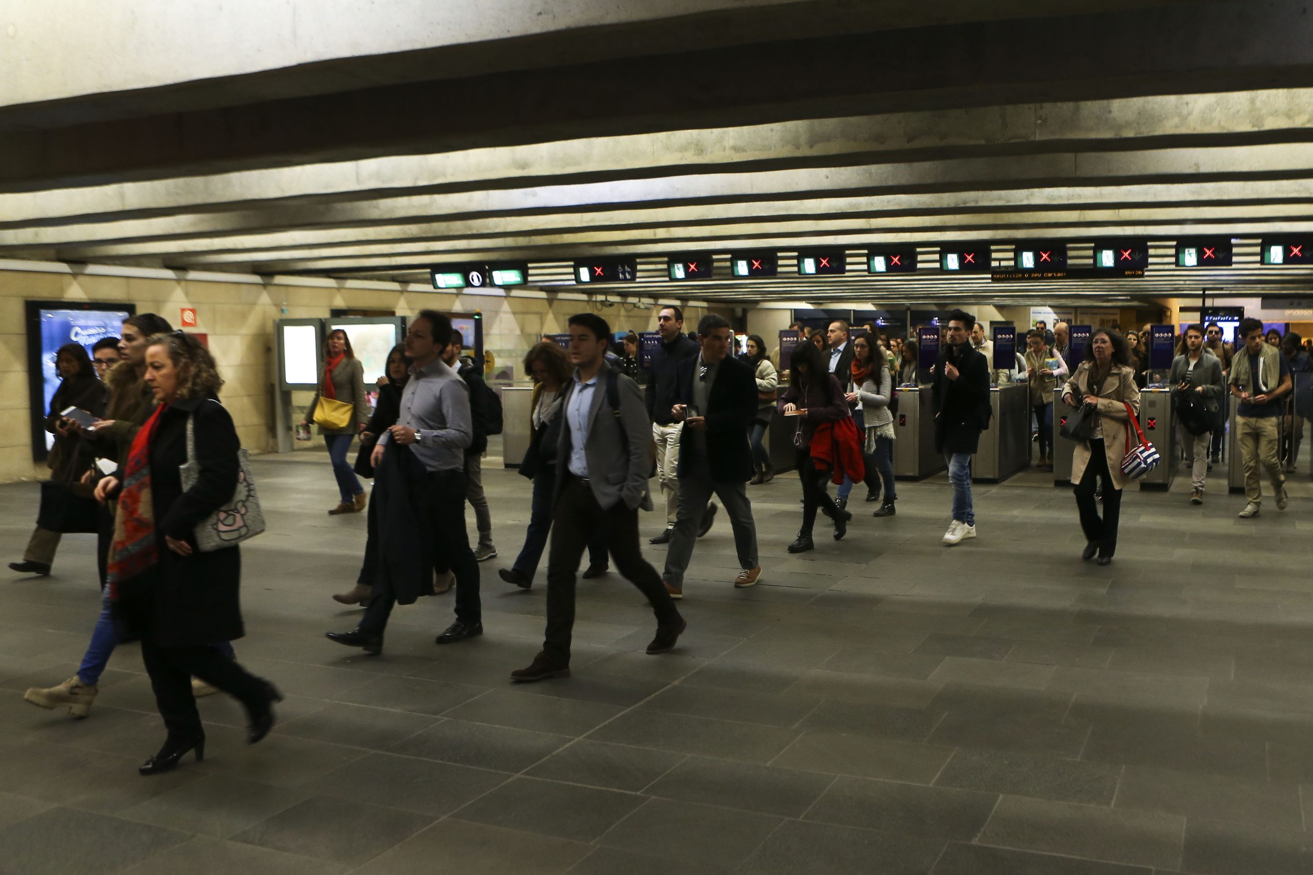 Vai ser mais fácil comprar bilhetes e viajar nos transportes de Lisboa
