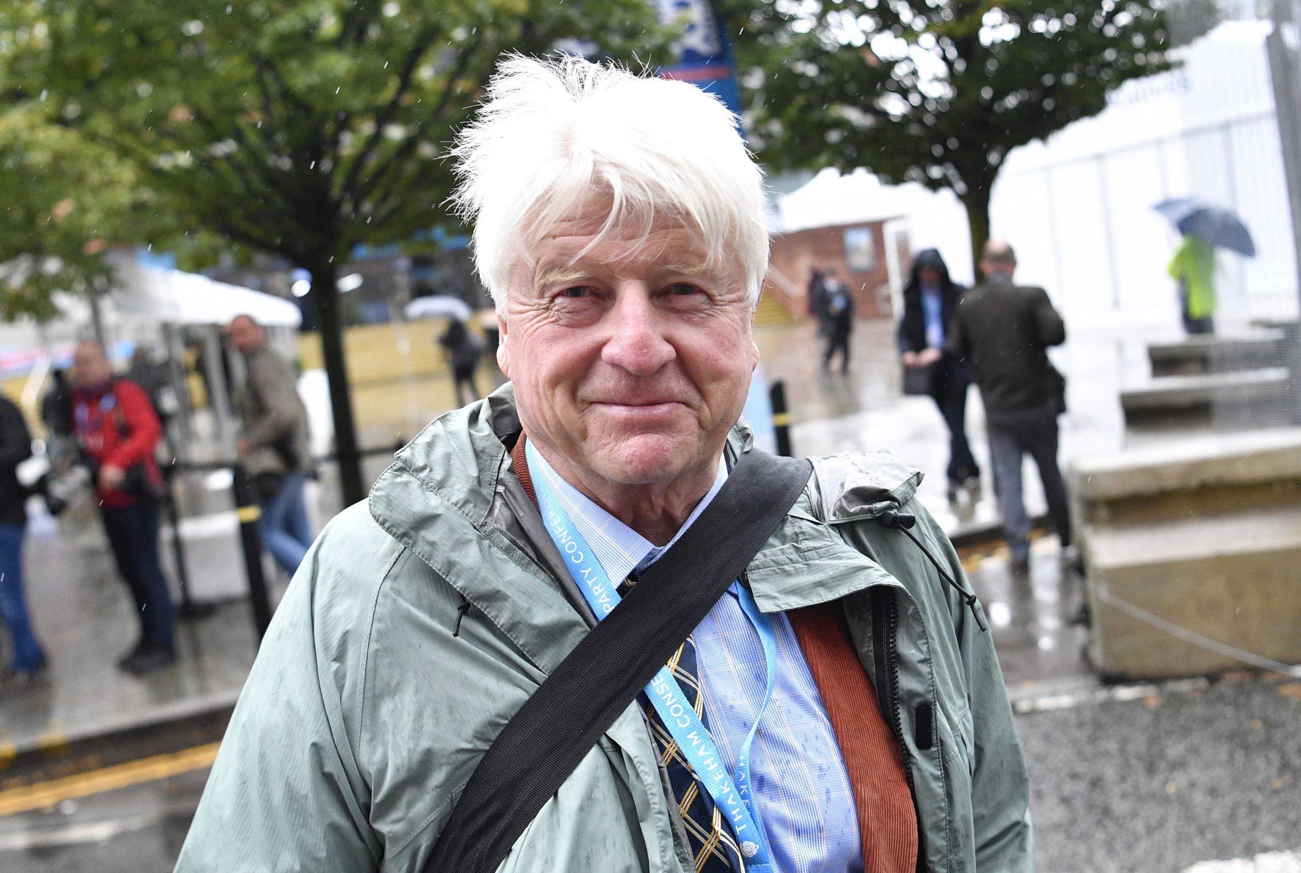 Pai do primeiro-ministro britânico Boris Johnson pediu nacionalidade francesa