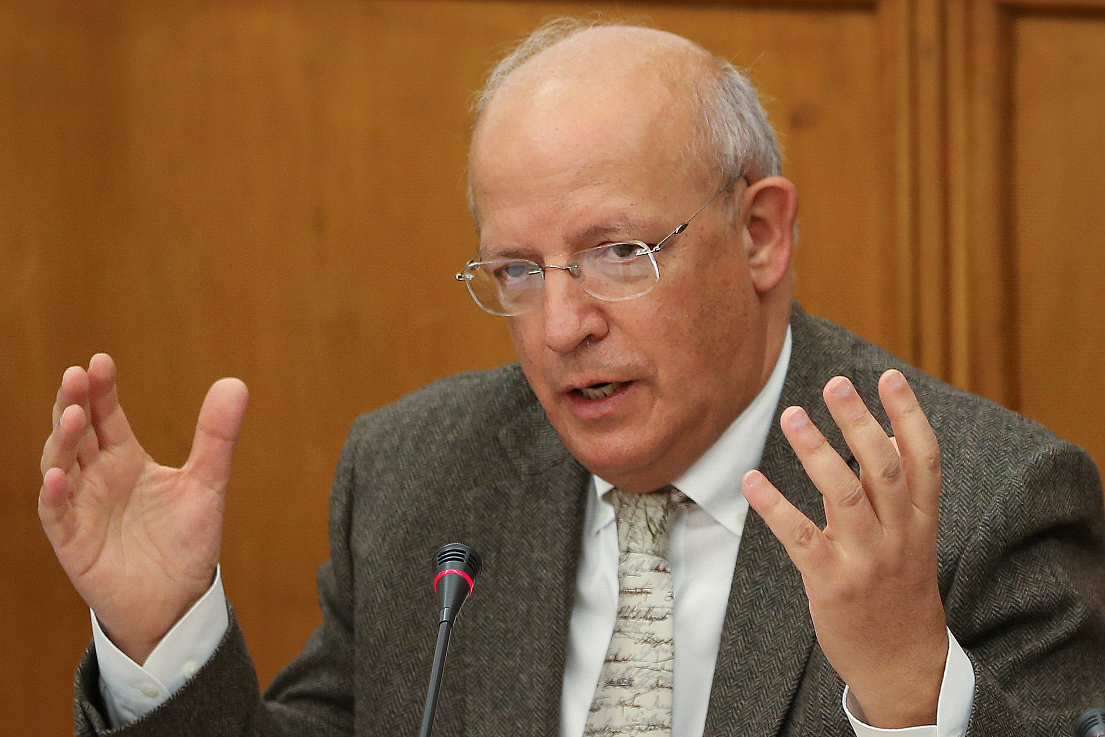 Aprovada audição urgente de Santos Silva no parlamento sobre ciberataques