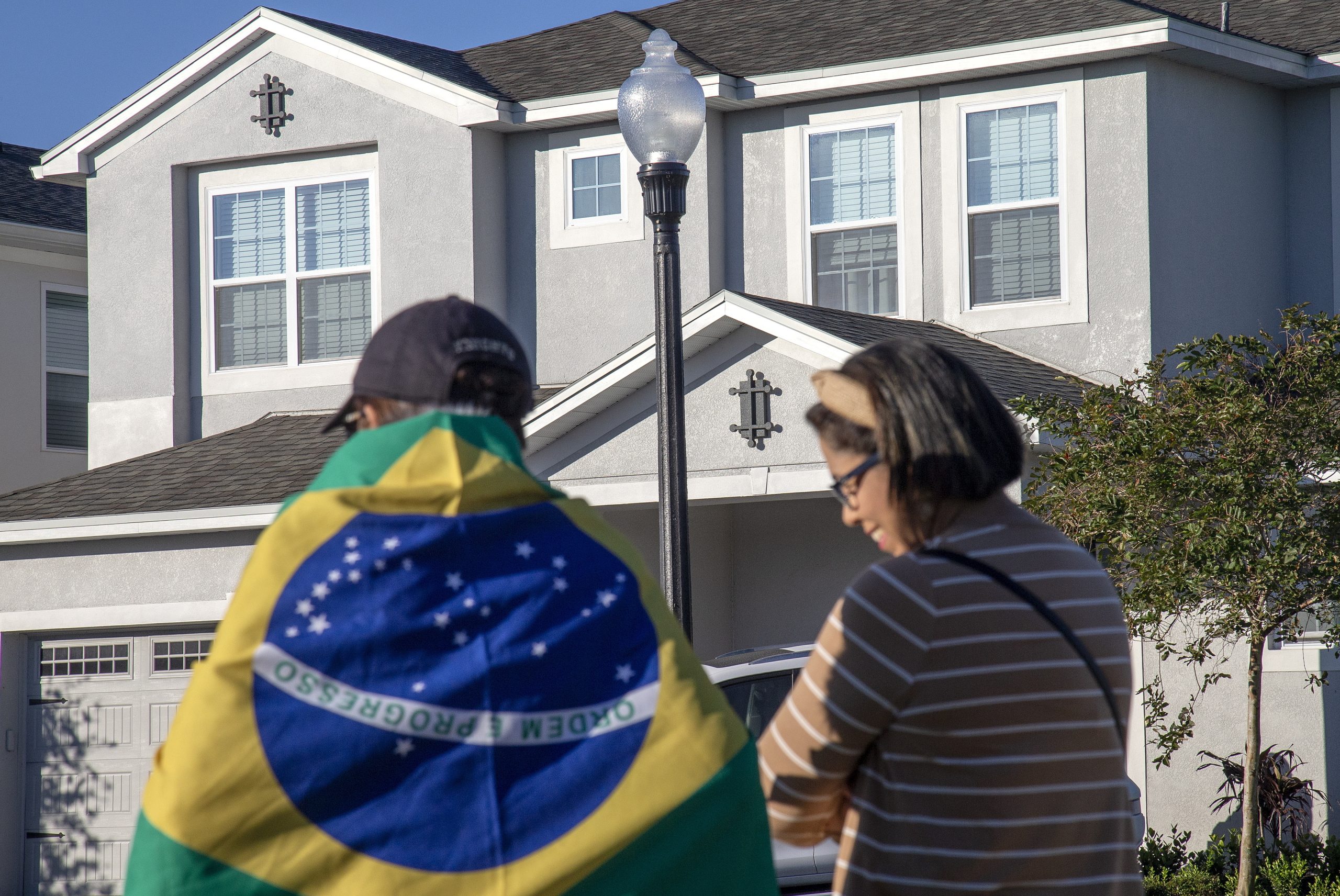 Tribunal ordena investigação a Governo Bolsonaro “por crimes de genocídio” contra indígenas