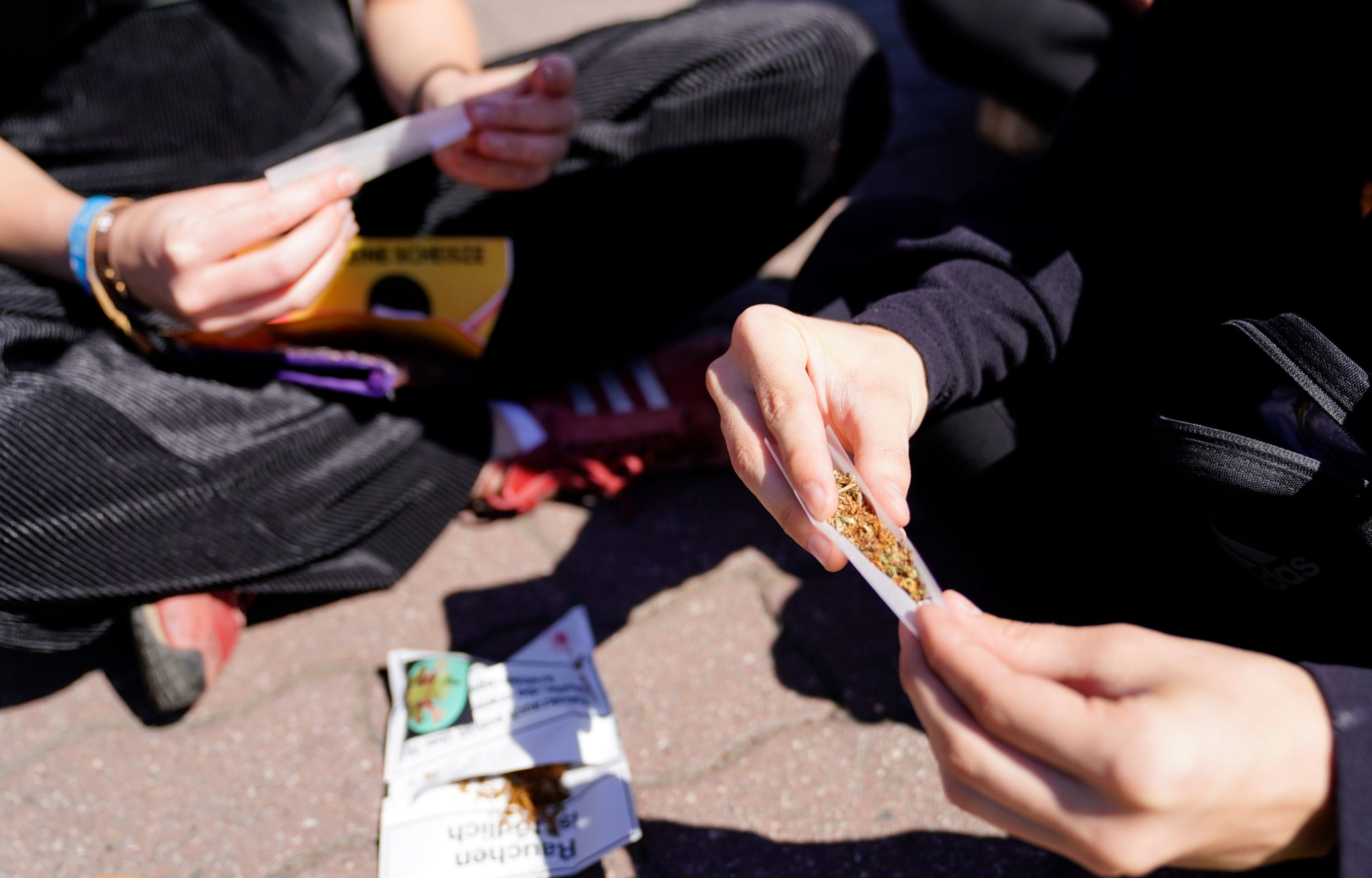 Jovens que tiveram mais formação sobre álcool e droga tiveram consumos mais problemáticos