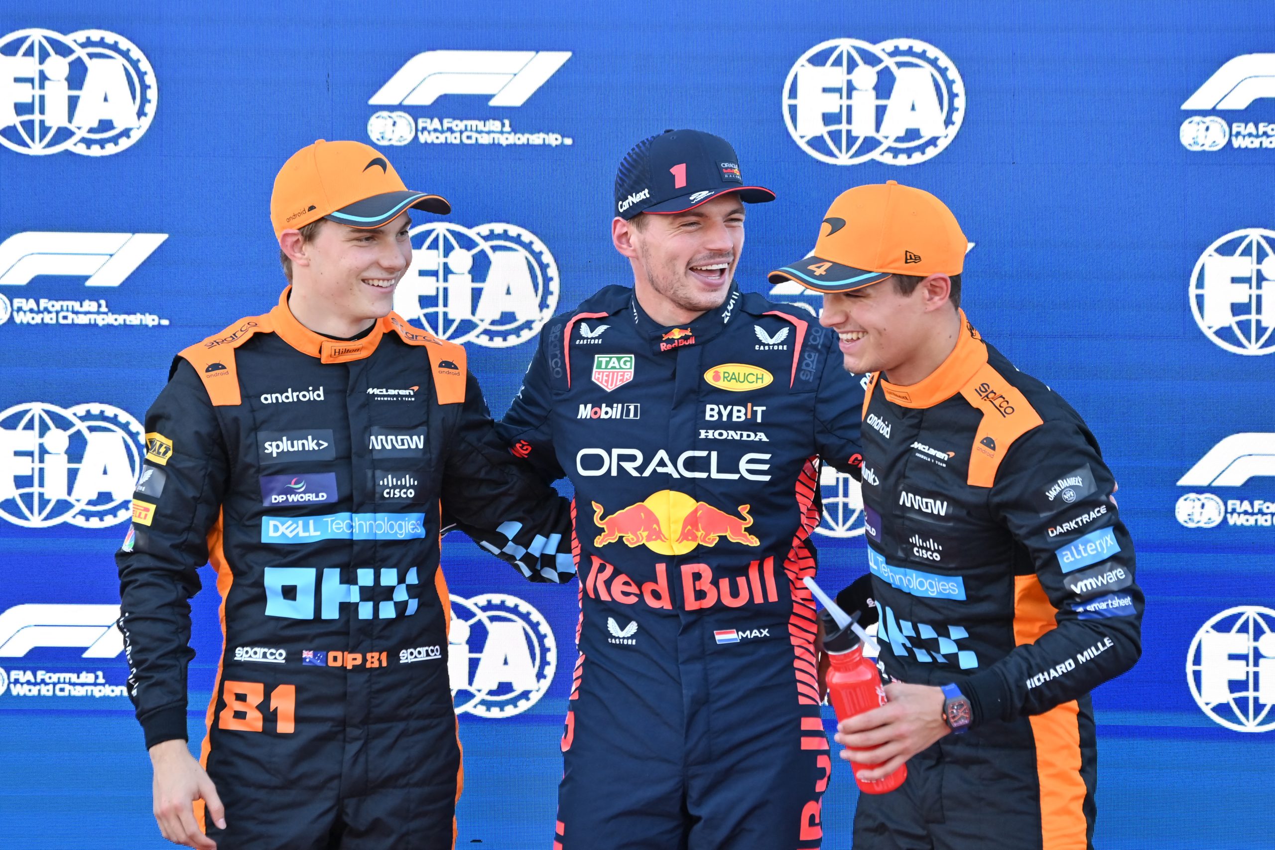 Verstappen garante pole position por mais de meio segundo em Suzuka