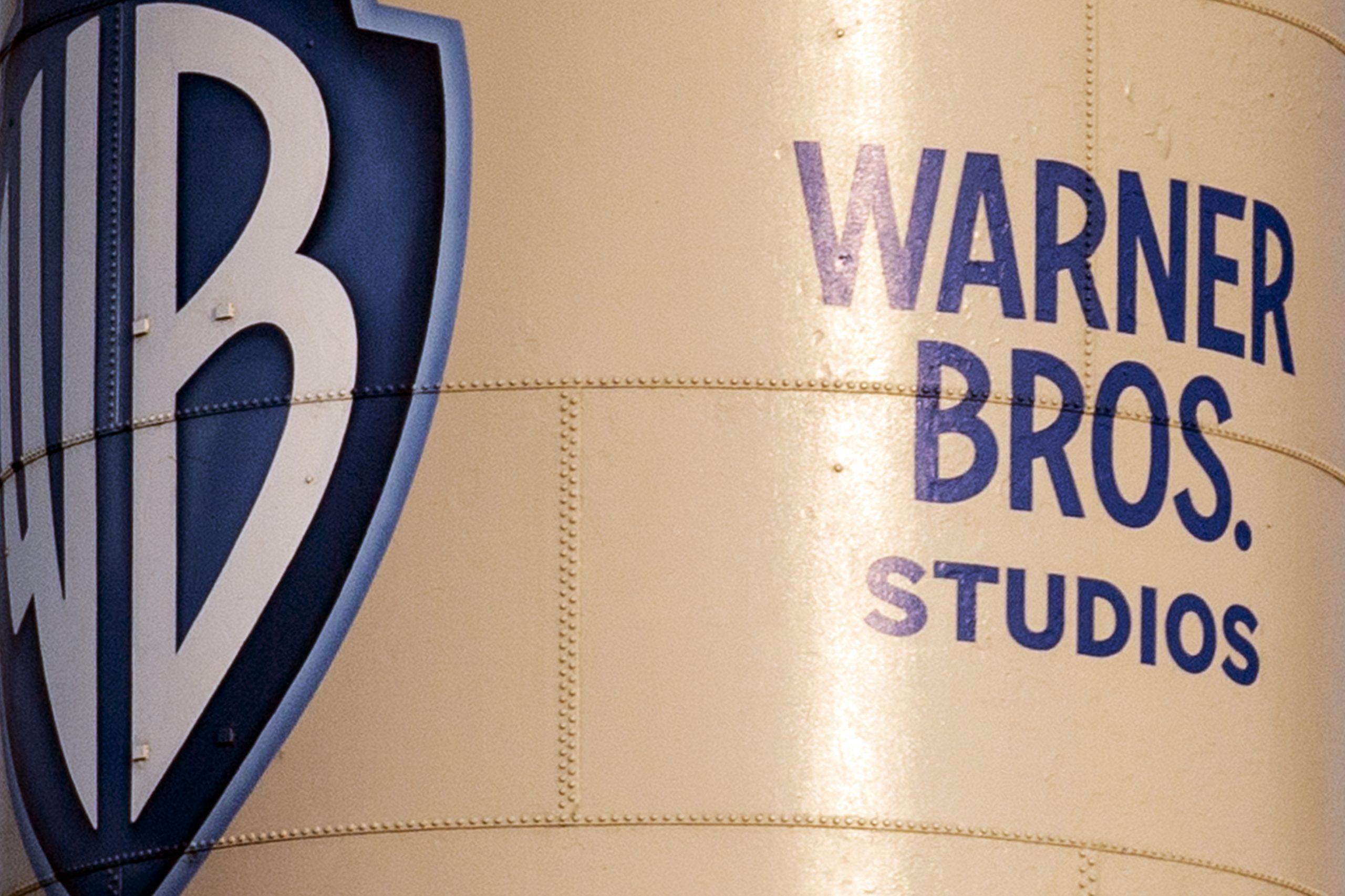 Cinemundo passa a distribuir filmes da Warner Bros nos cinemas portugueses