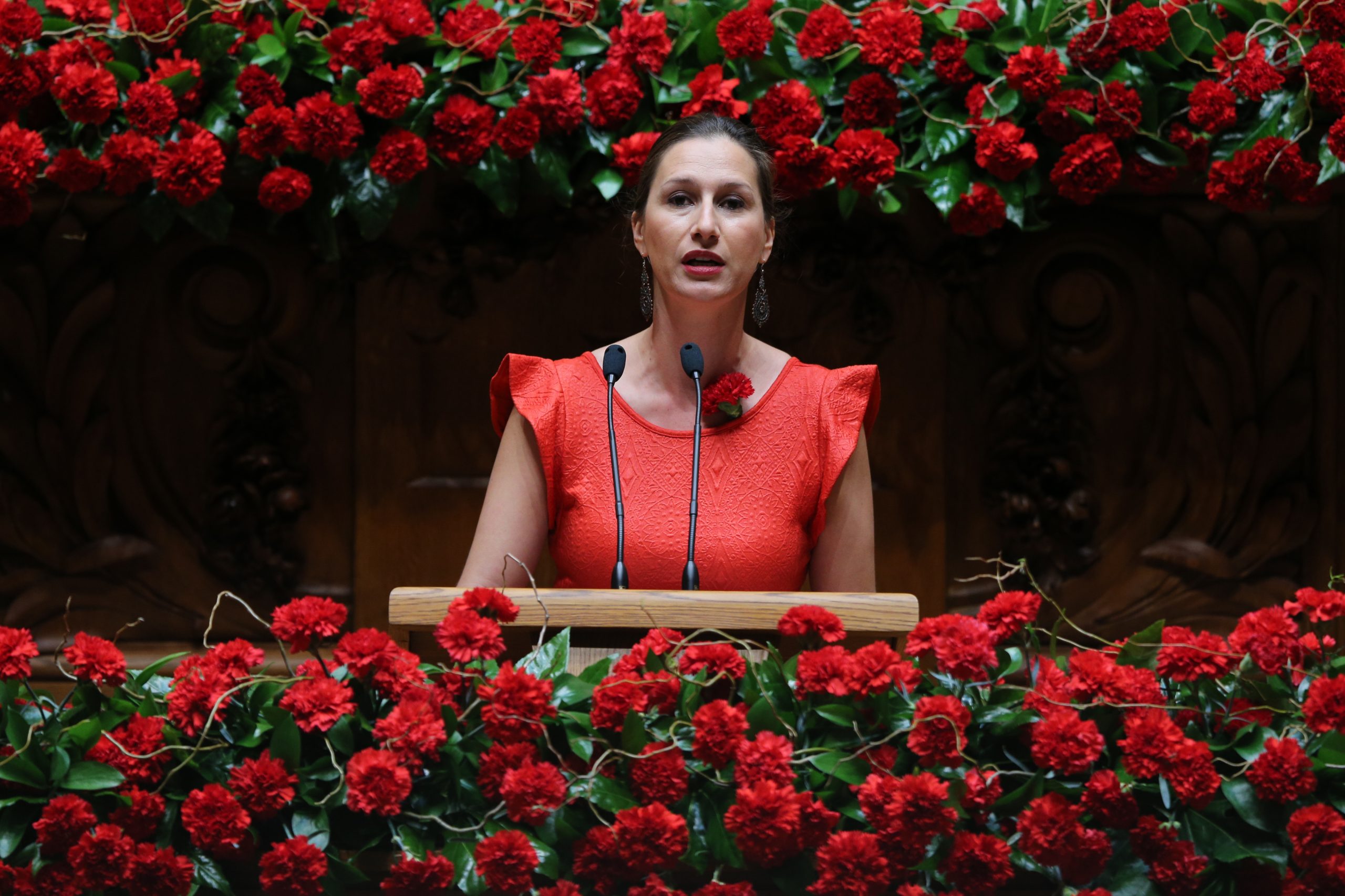 Rita Rato: “A reposição de direitos não é uma oferta de nenhum governo”