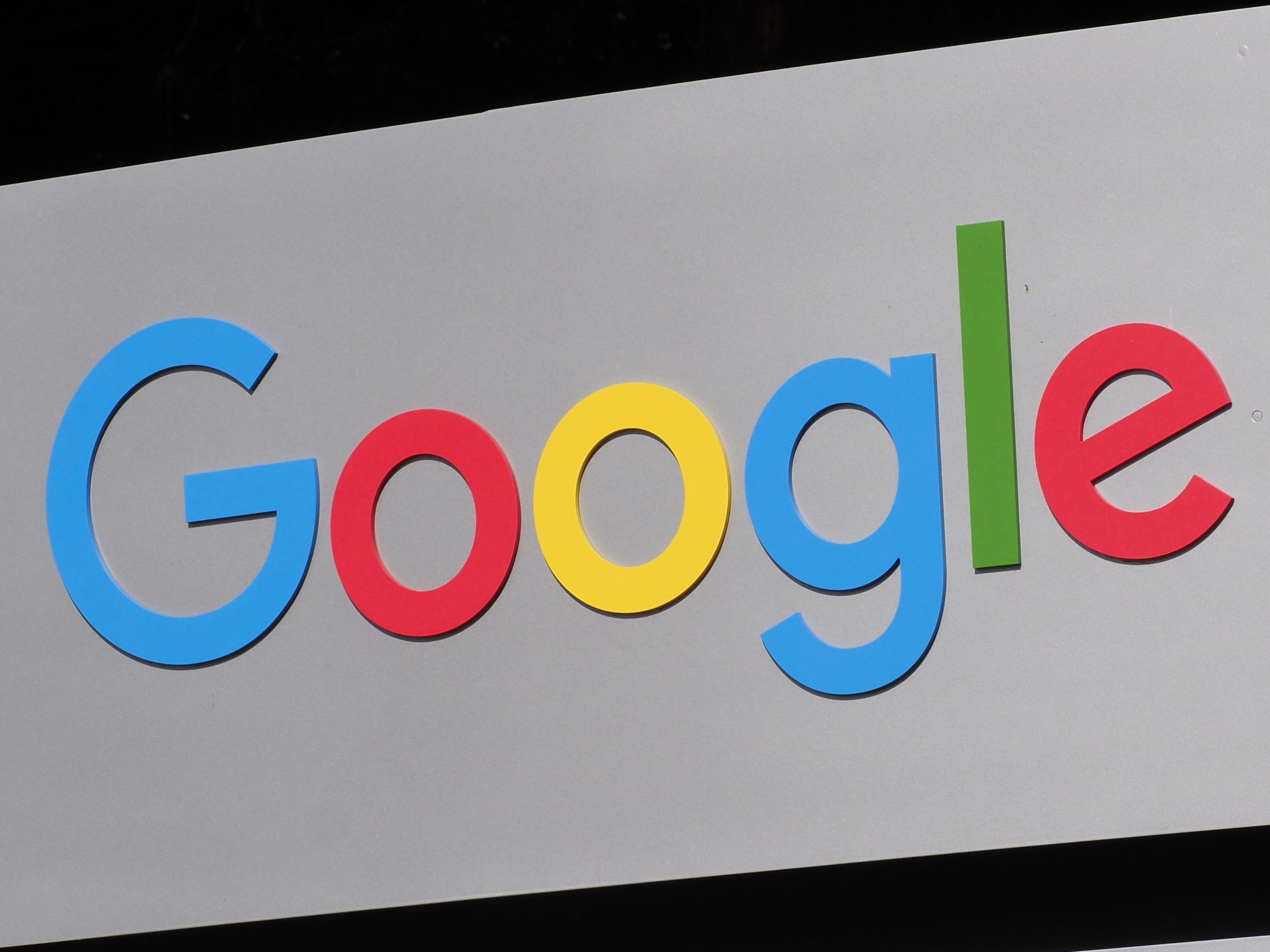 Google remove mais de 3,4 mil milhões de anúncios em 2021
