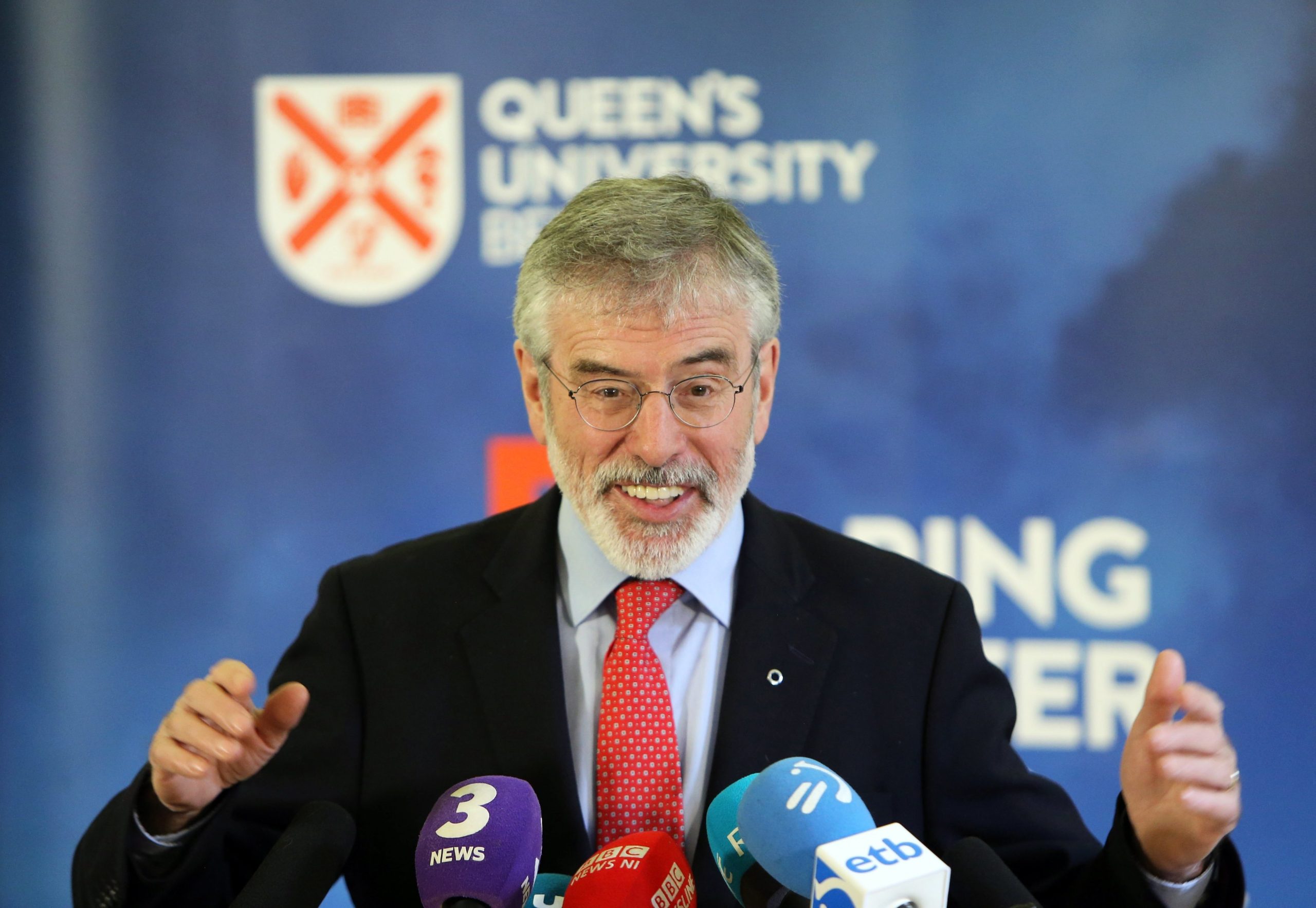 Ex-líder do partido nacionalista Sinn Fein recorre de sentenças com mais de 40 anos
