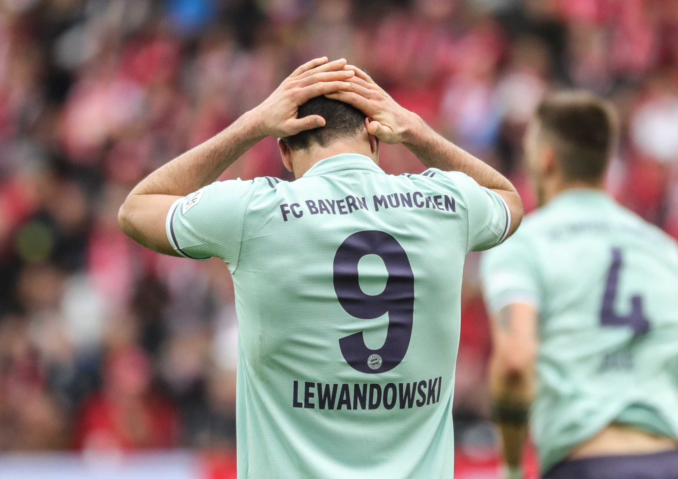 Liga das Nações. Lewandowski nos convocados da Polónia para o duelo com Portugal