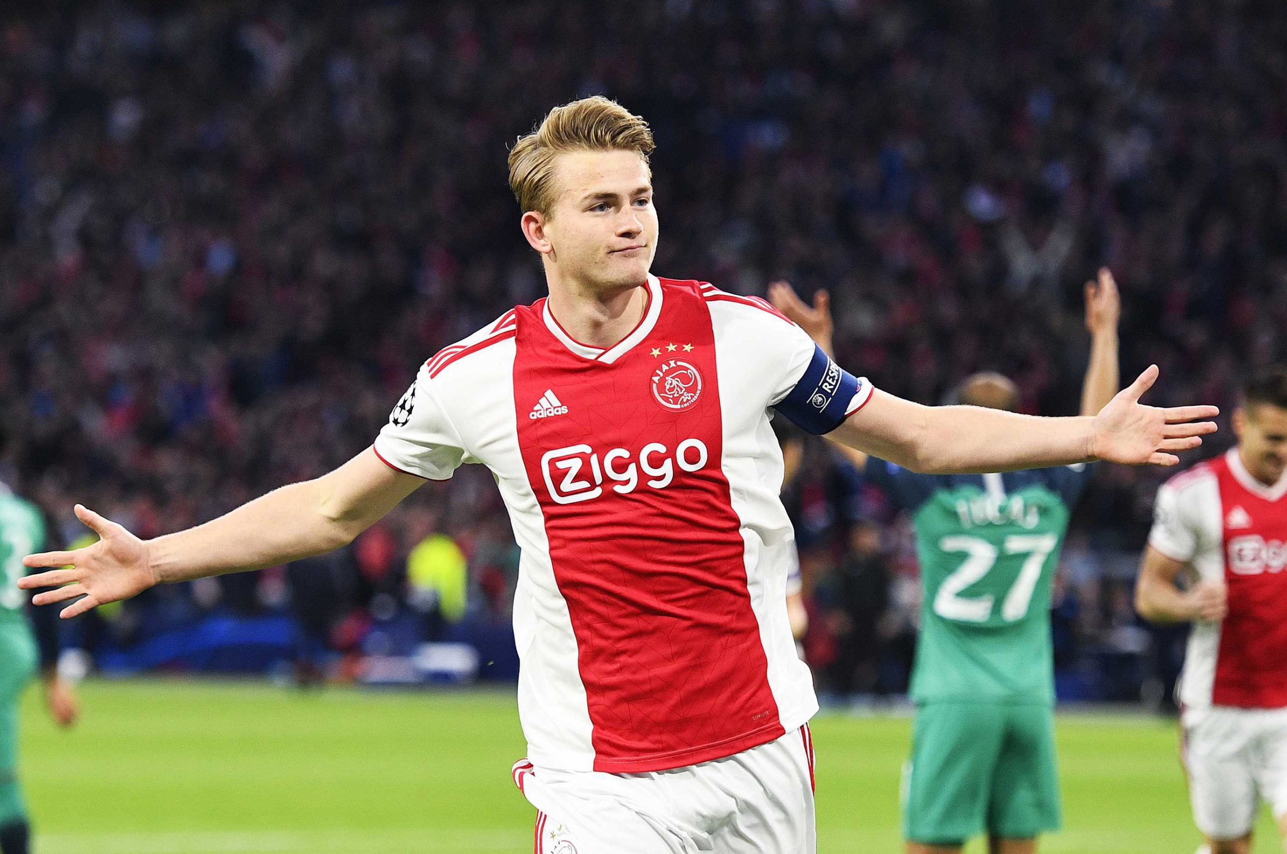 Juventus confirmou contratação do defesa central De Ligt