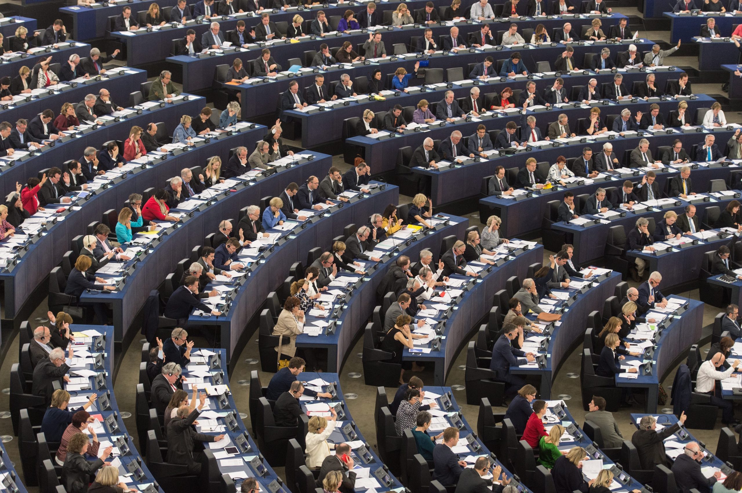 Parlamento Europeu aprova proposta que prevê criação de quartel-general da UE