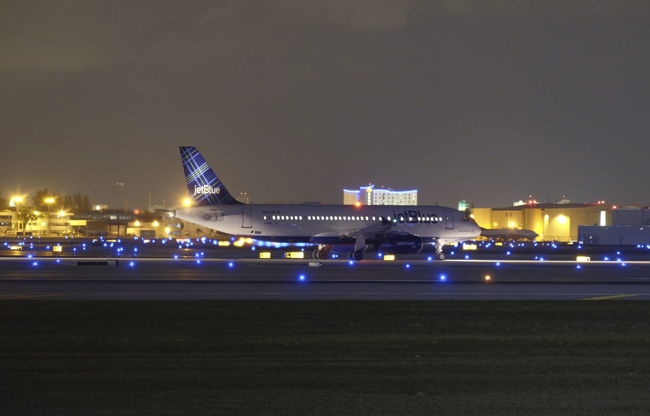 Bloqueada fusão que poderia ver Spirit e JetBlue como quinta maior companhia aérea dos EUA