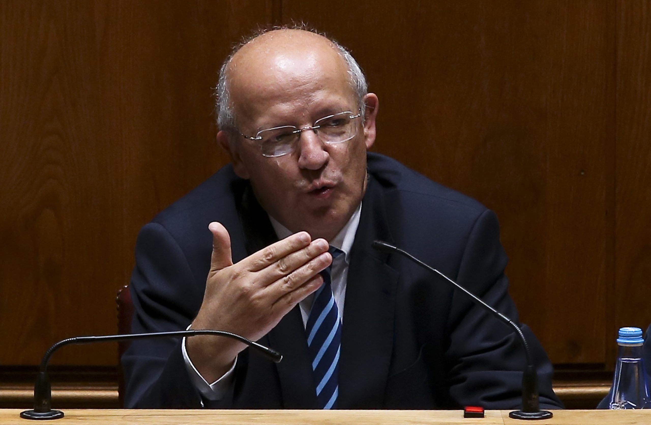 Governo diz que levantamento de sanções à Rússia só com aplicação de acordos de Minsk