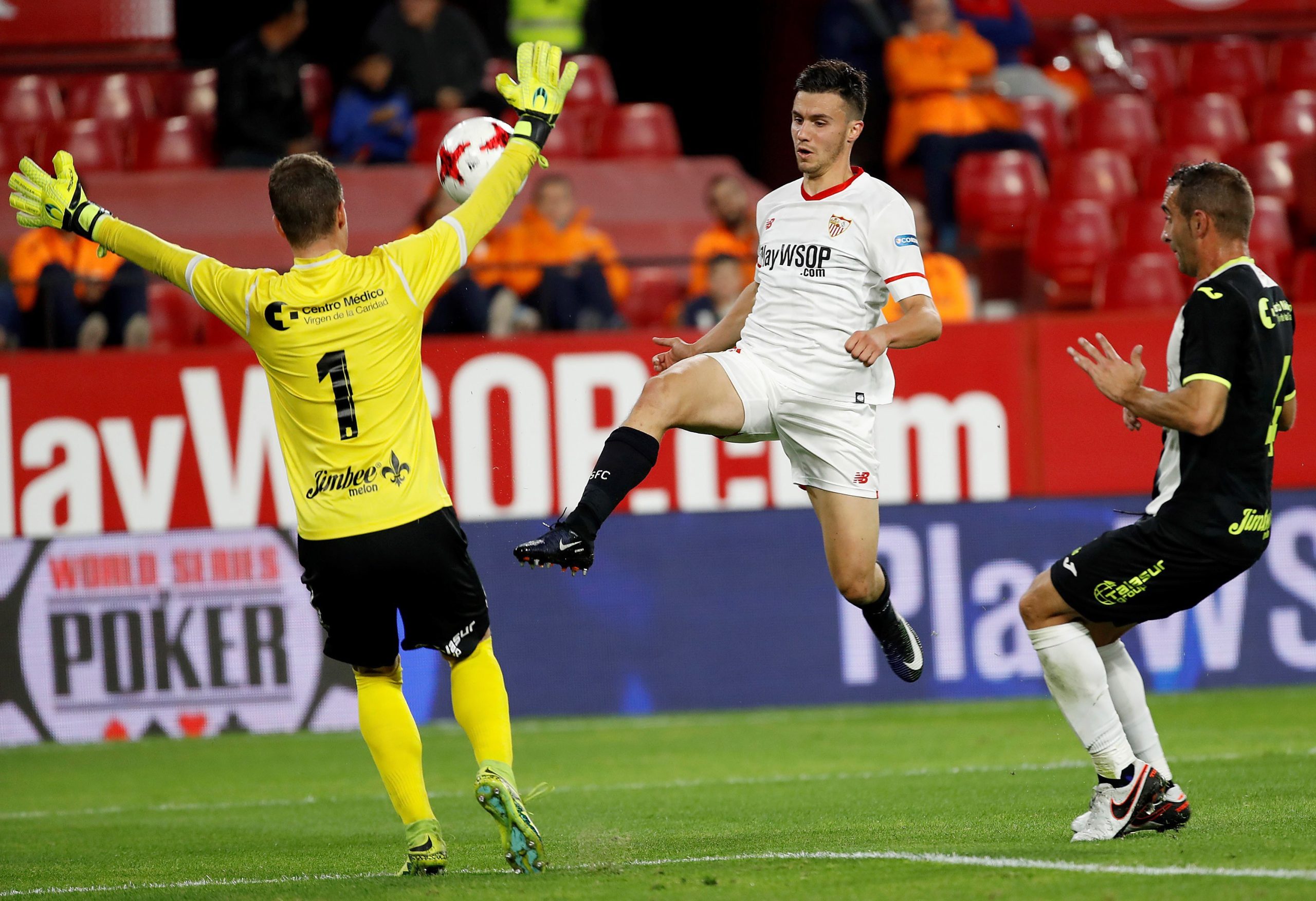 “Reforço” do Benfica Corchia operado ao joelho esquerdo