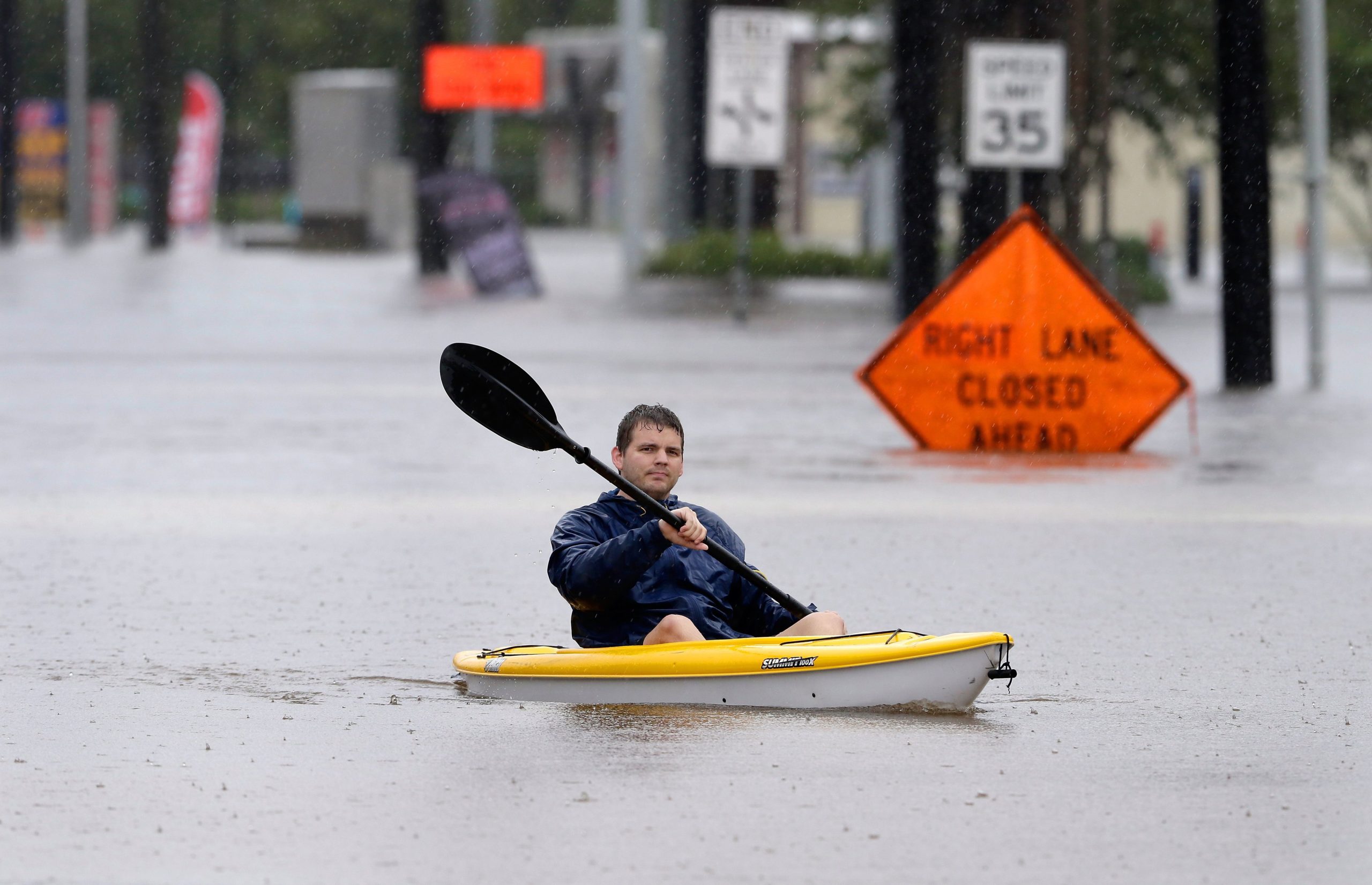 Instaurado recolher obrigatório em Houston