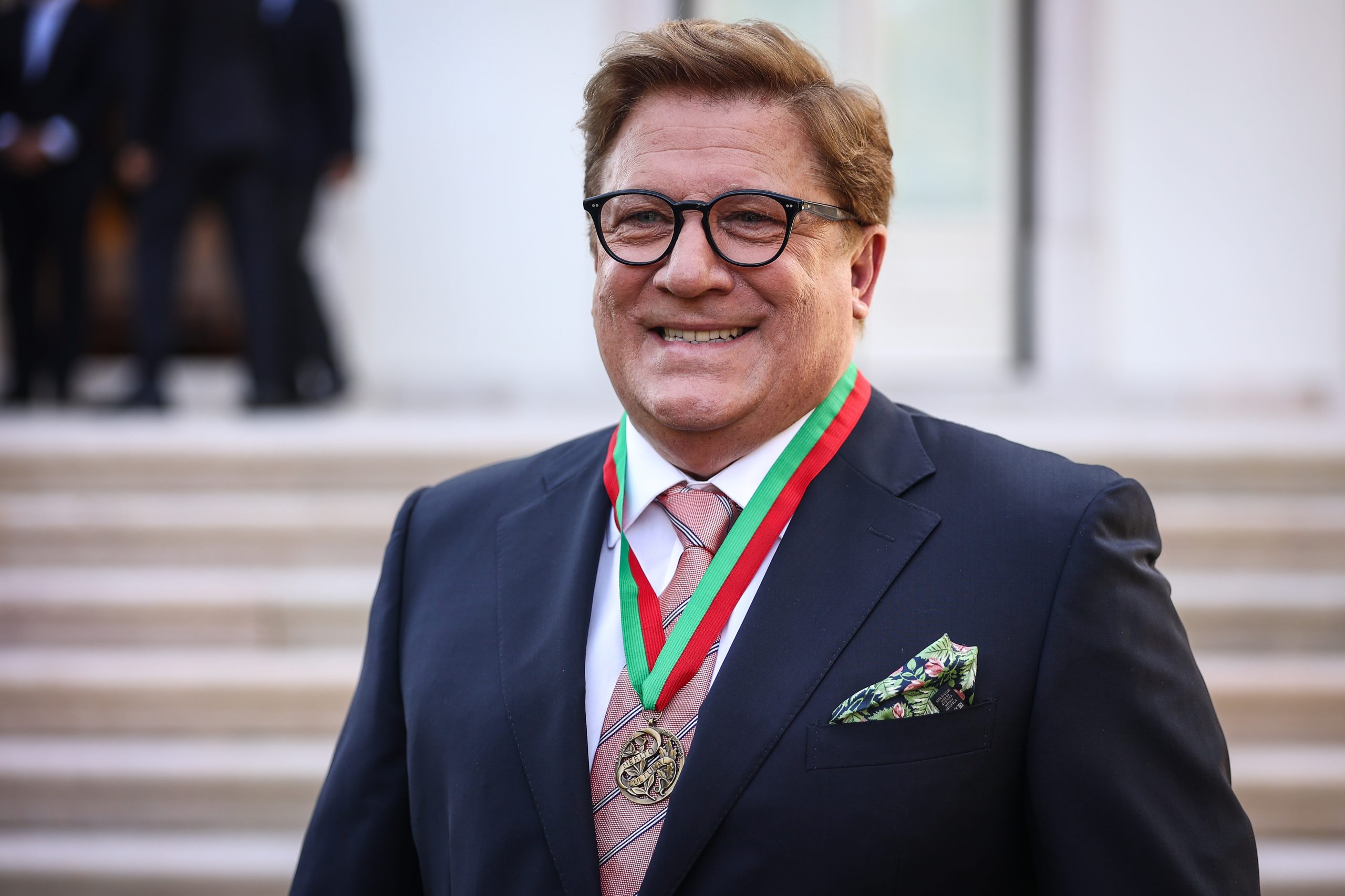Herman feliz com medalha de Governo “híper demissionário” avisa que “liberdade não é oferecida”