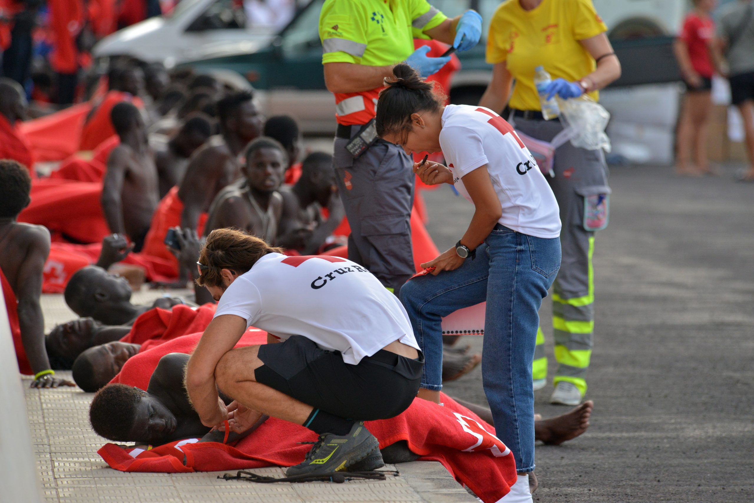Autoridades espanholas resgataram 259 migrantes ao largo das Canárias