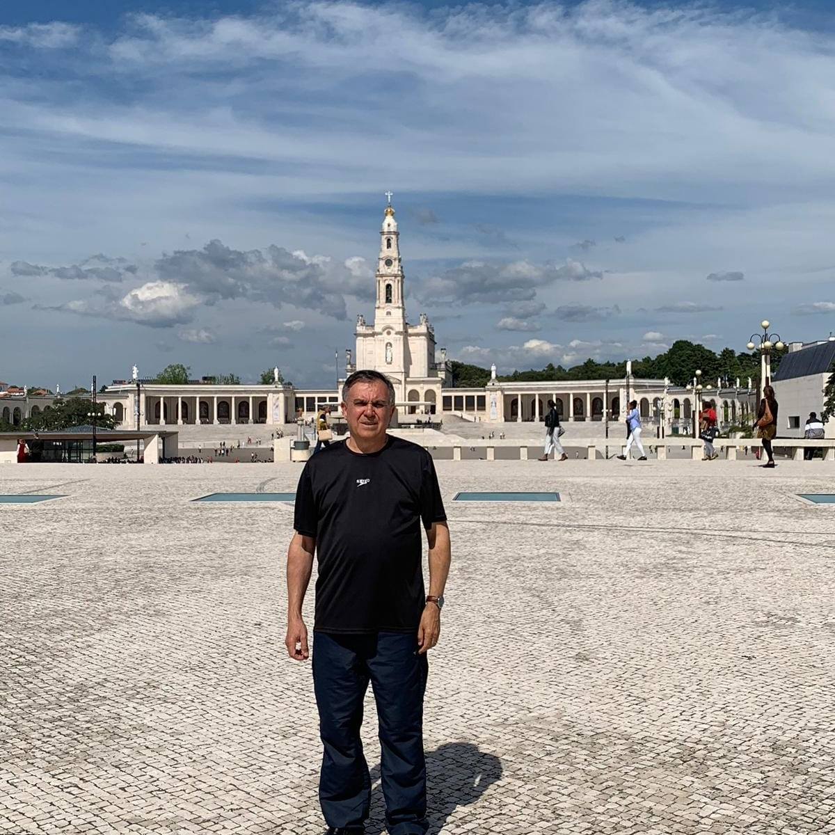 Morreu Adilson Pessoa Corpa, o médico que acompanhou o “menino milagre” que levou à canonização de Francisco e Jacinta Marto