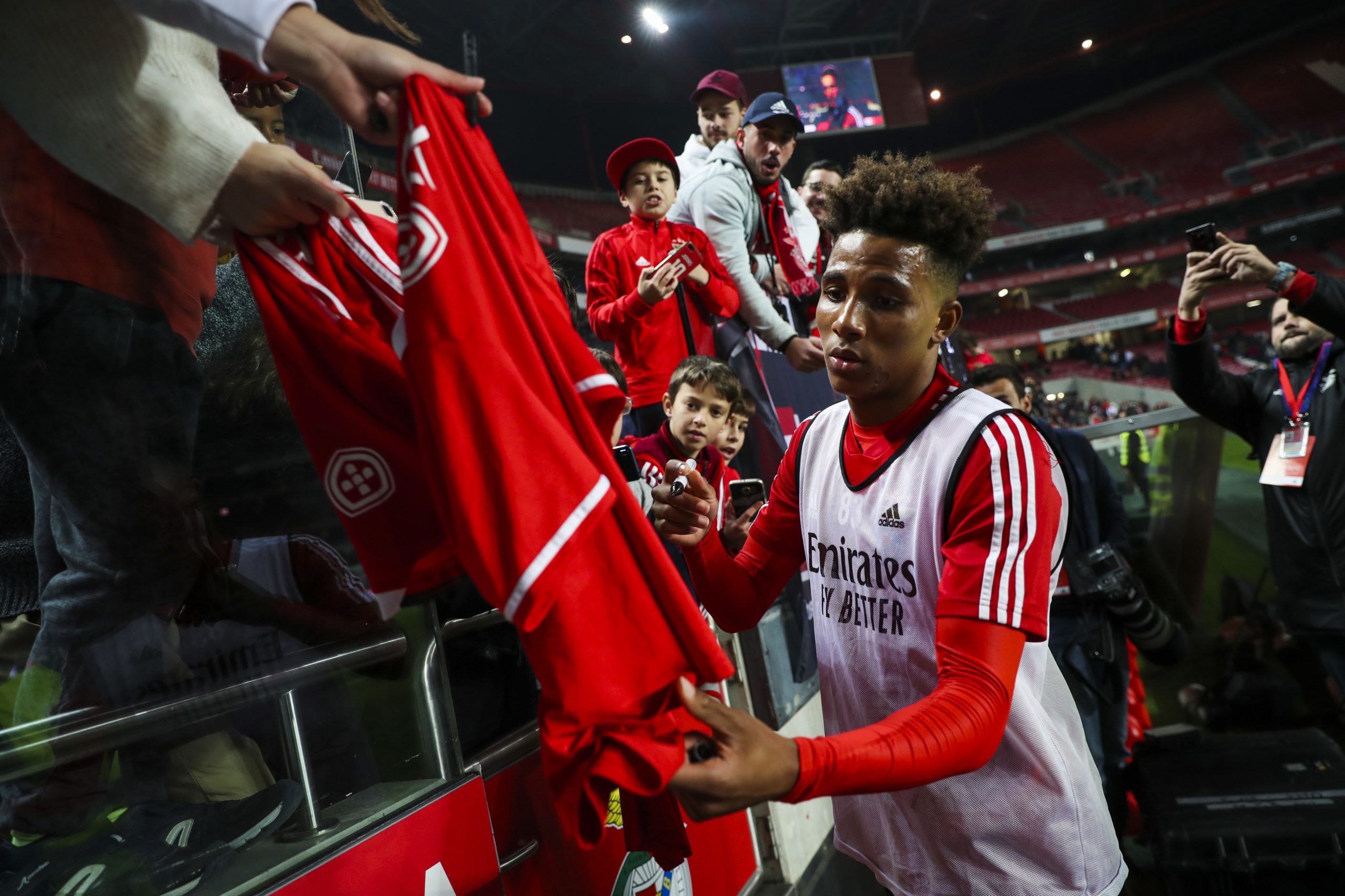 Benfica confirma transferência definitiva de Gedson para o Besiktas em 2022/23