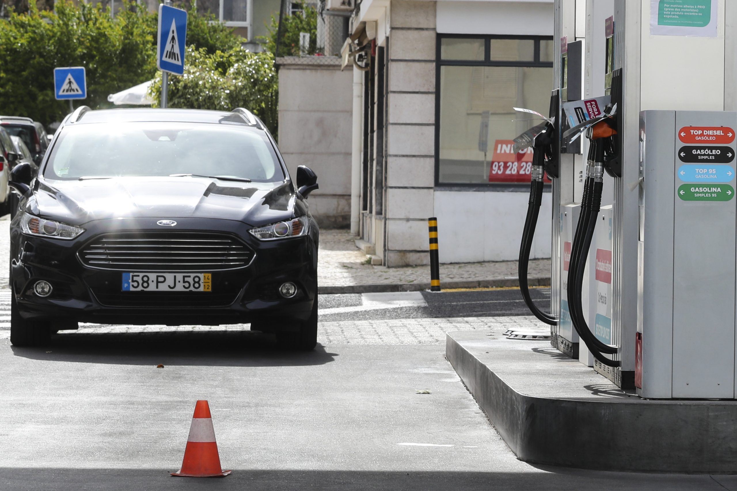 Combustíveis: Associação de Empresas Petrolíferas admite que há “número significativo” de postos sem combustível