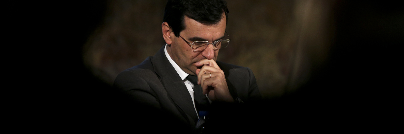 Suspensão de cirurgias de rotina em tempo de gripe é “totalmente normal” diz Ministro