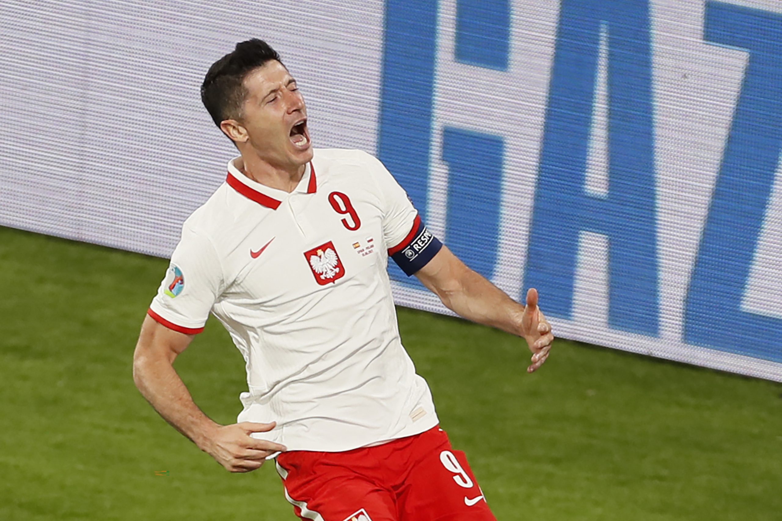 Mundial2022: Lewandowski vai usar braçadeira de capitão da Polónia com cores as nacionais da Ucrânia