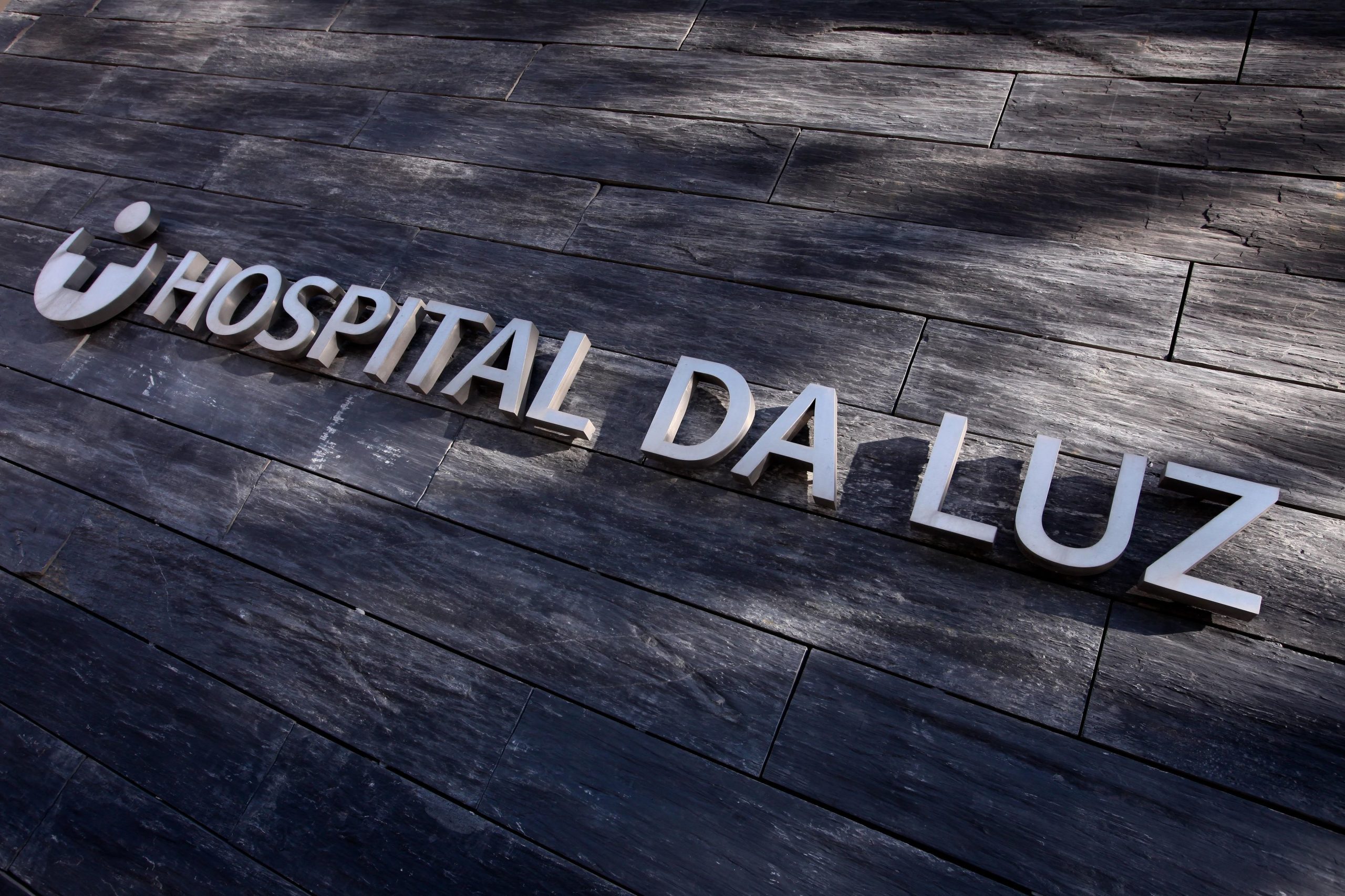 Hospital da Luz retira atos da convenção com ADSE e cria tabela de preços especiais