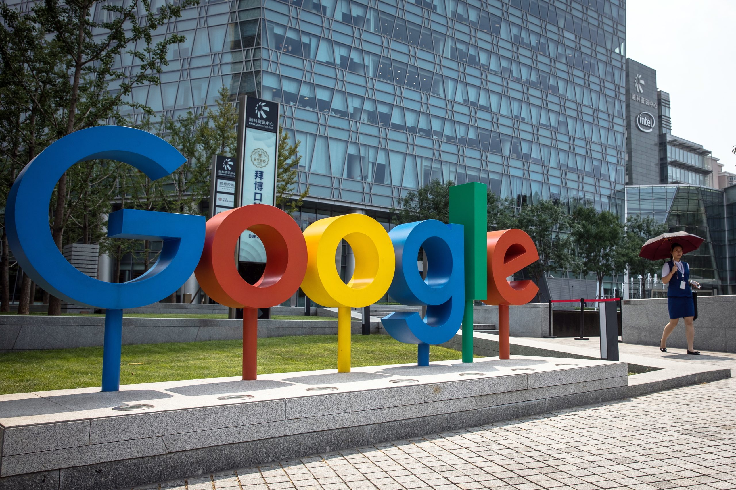 Plataforma Google Meet passa a estar disponível para todos