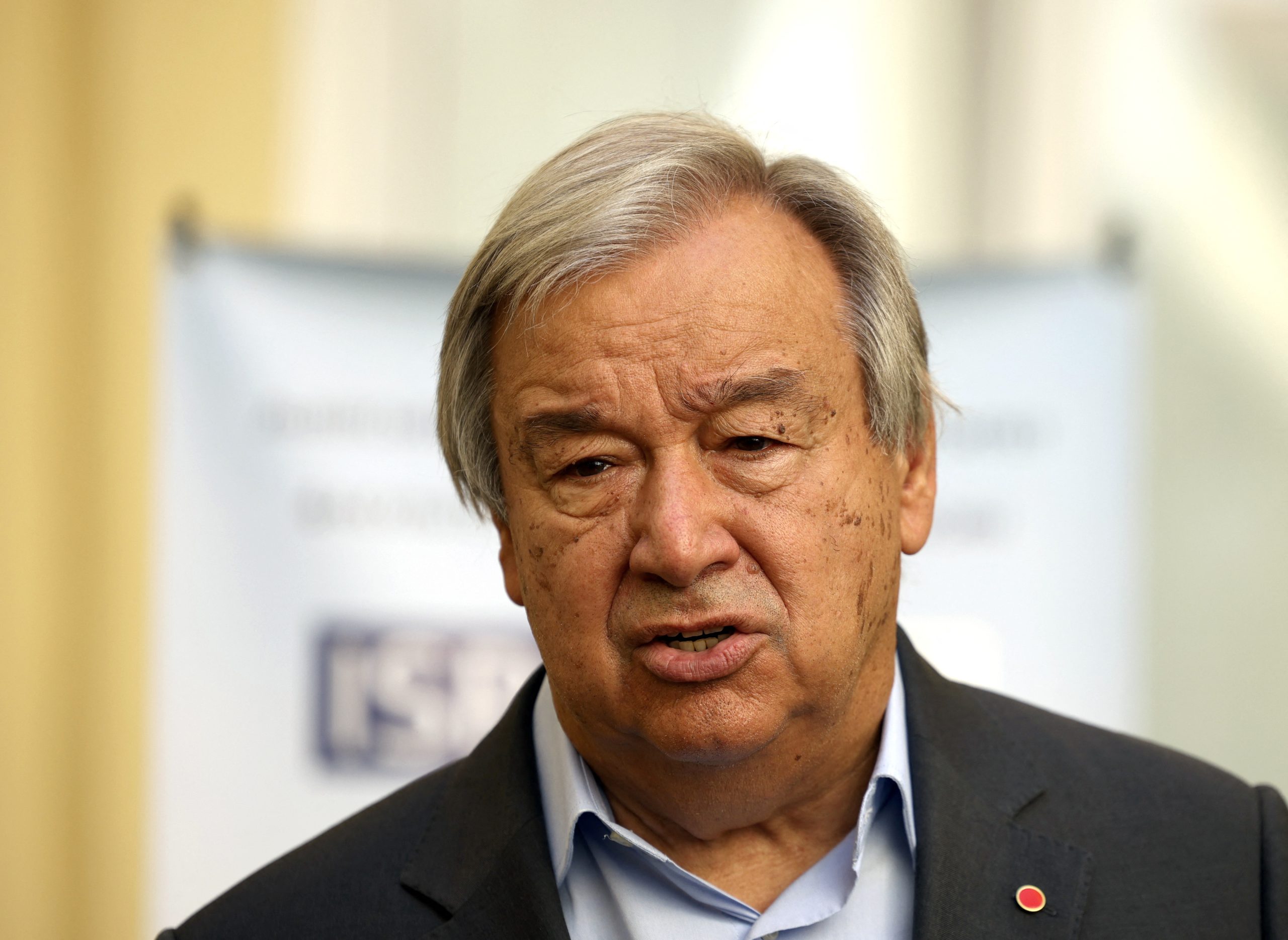Zelensky exige a Guterres que ONU garanta segurança de central nuclear