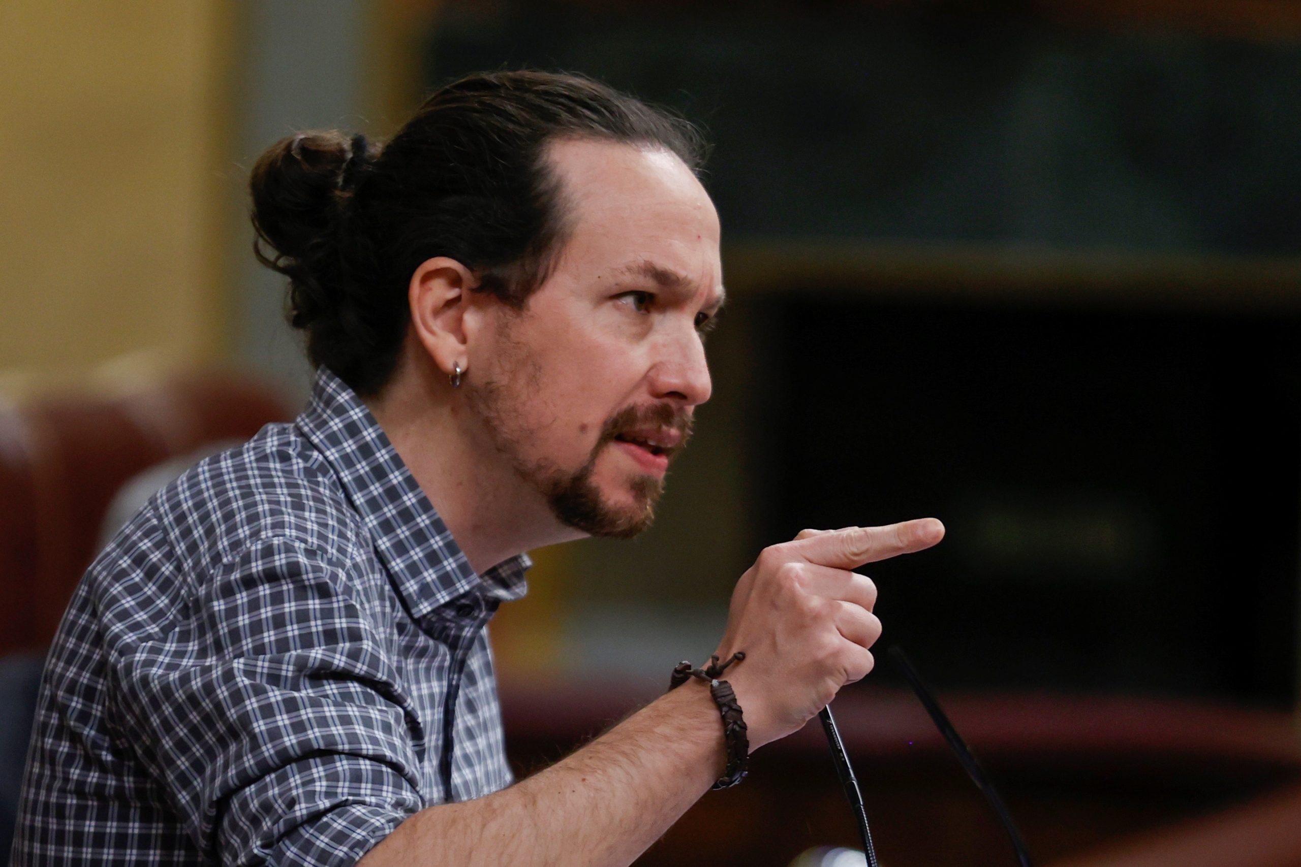 Líder do Podemos denuncia ataque “da extrema-direita” a sede do partido