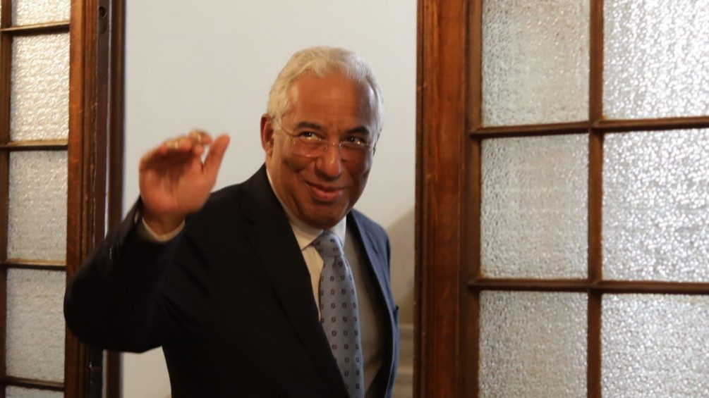 Costa sublinha que exposição sobre Pessoa ajuda a estreitar relações culturais