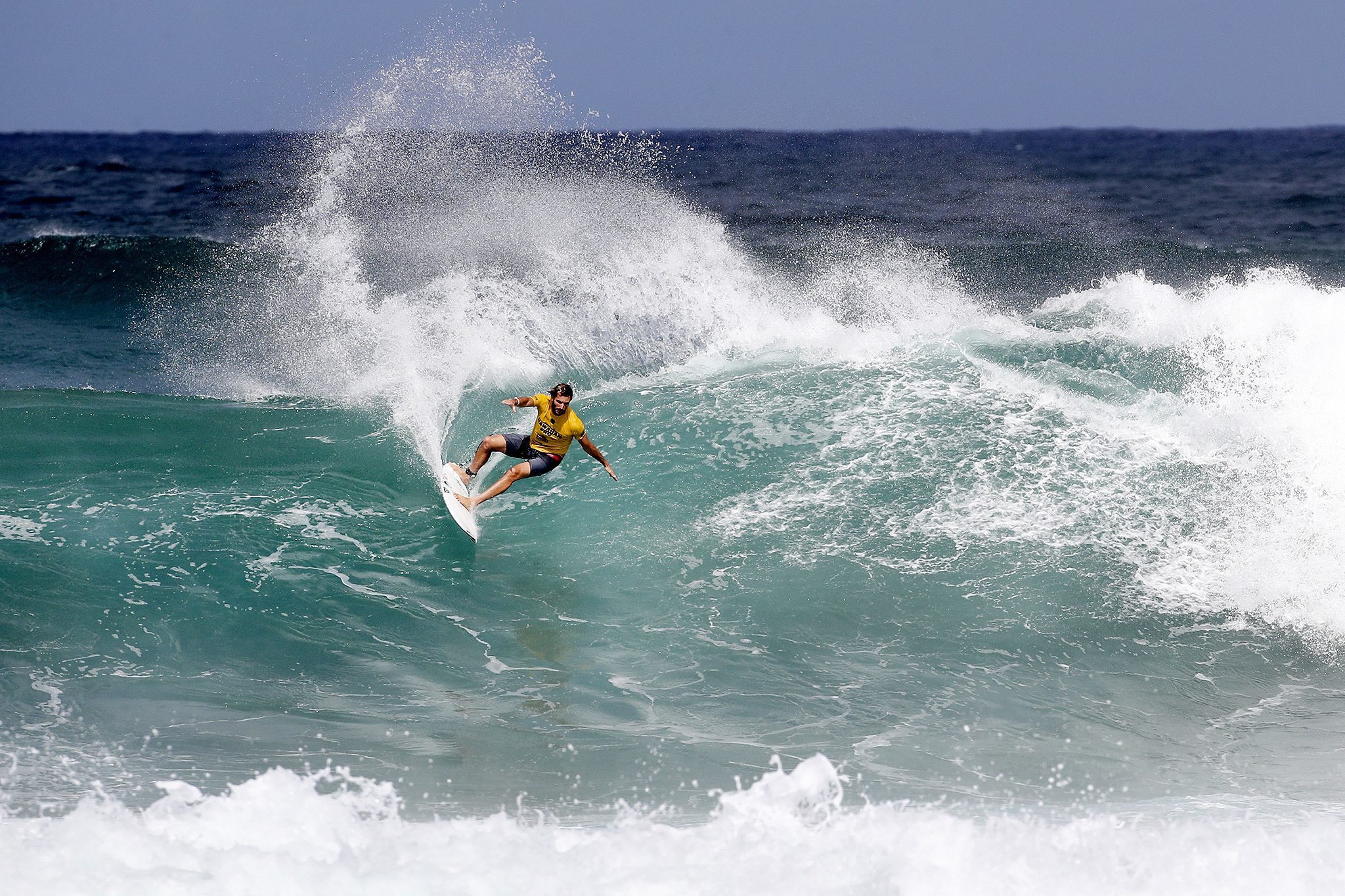 Frederico Morais vai defrontar Kelly Slater na terceira ronda na Gold Coast