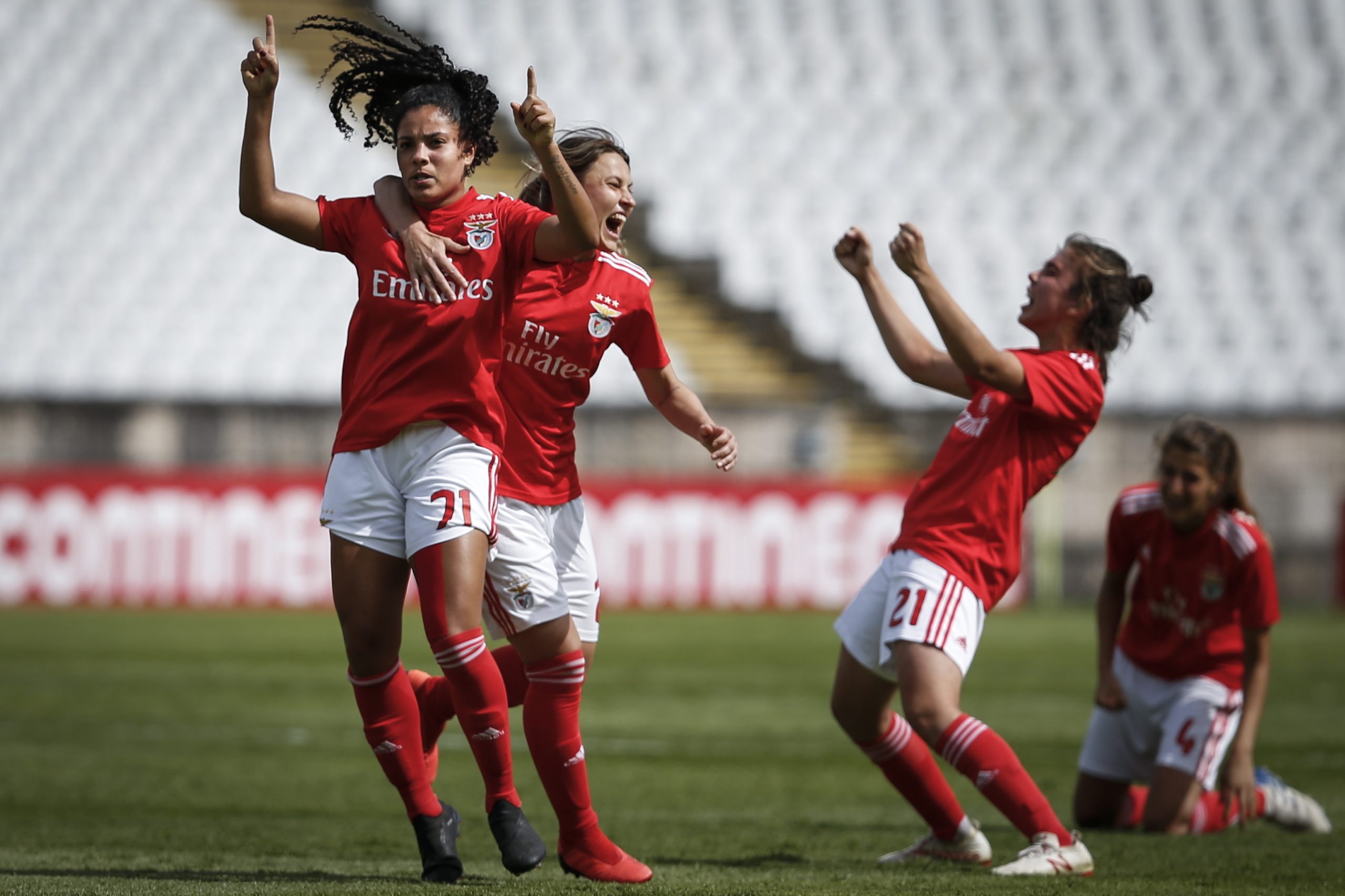 Benfica goleia Valadares Gaia e conquista Taça de Portugal de futebol feminino