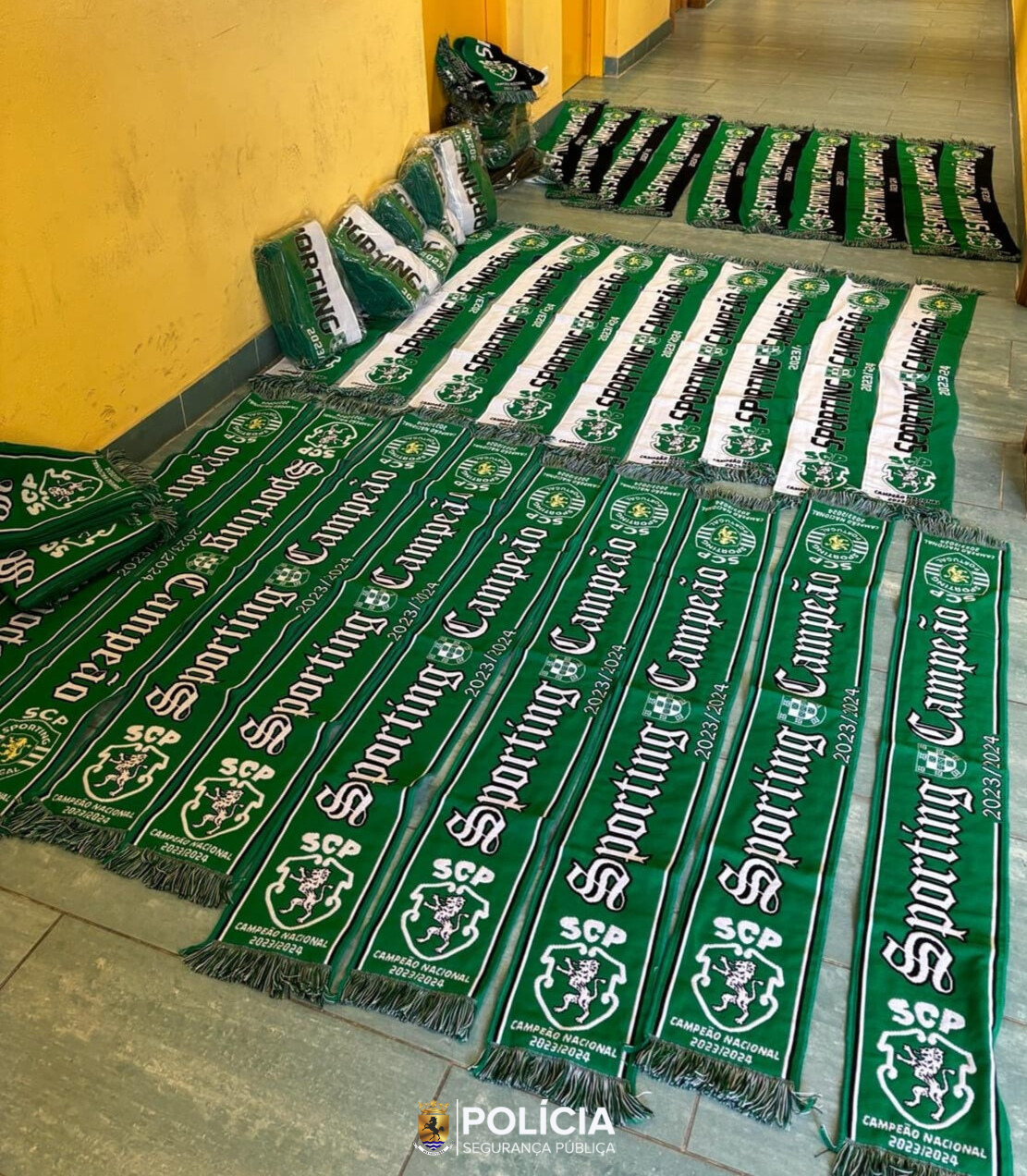 Já tem o cachecol do Sporting Campeão? Verifique. Polícia apreendeu falsos à venda