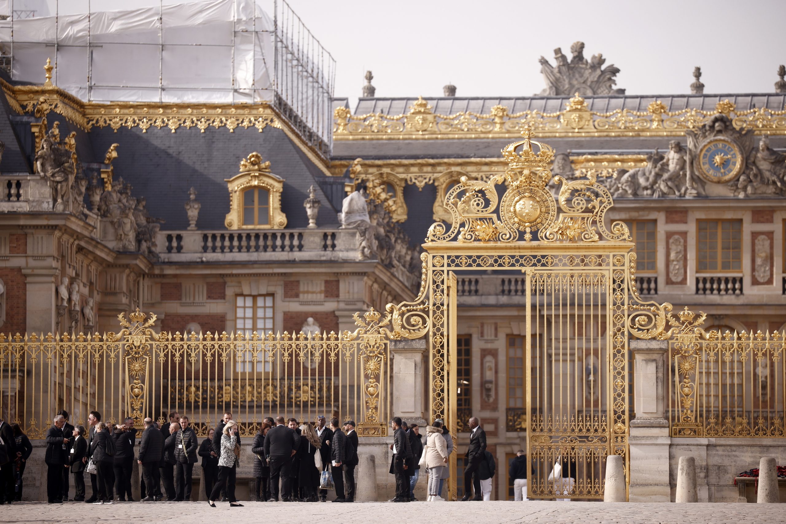 Palácio de Versailles evacuado devido a incêndio
