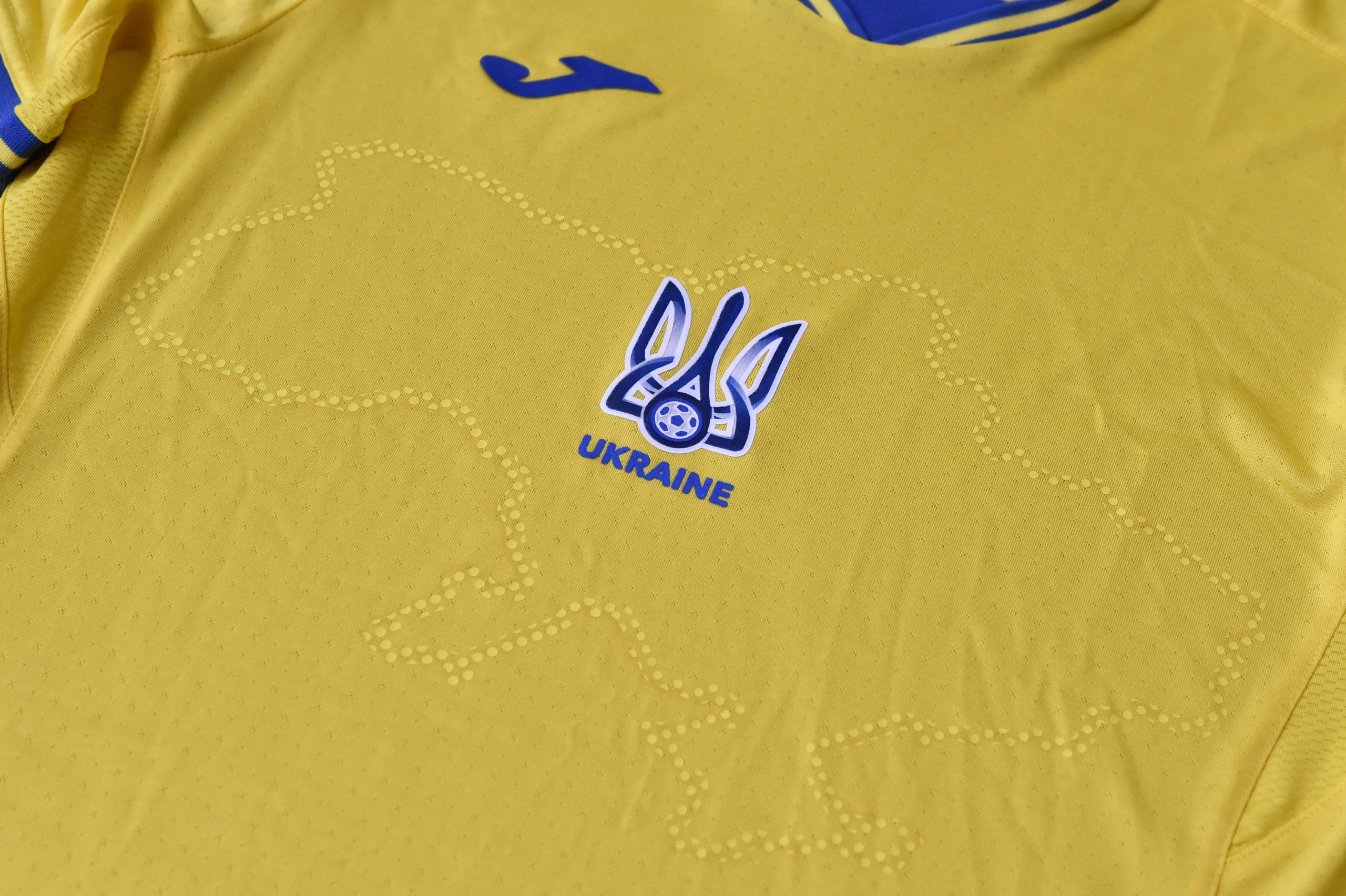 Ucrânia colocou a Crimeia nos equipamentos da seleção para o Euro2020. A Rússia não gostou