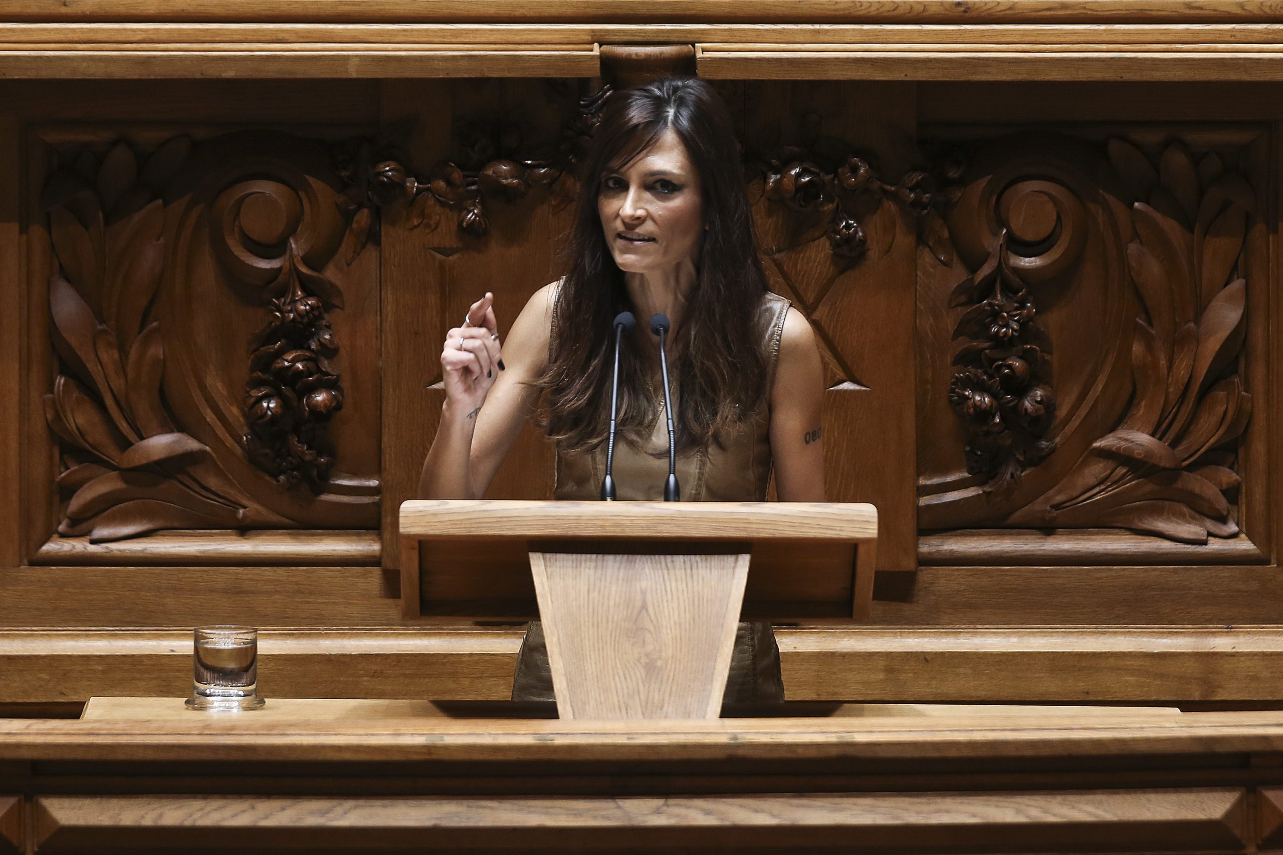 Deputada do PS, Isabel Moreira, chama racista a André Ventura, do Chega
