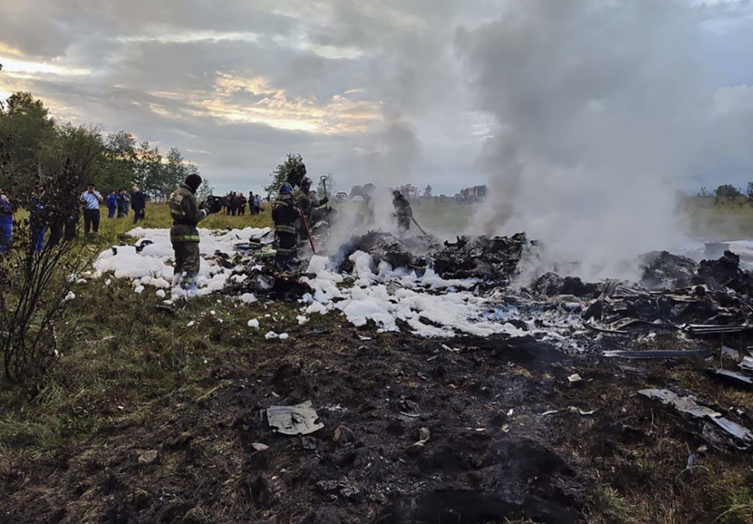 Rússia recupera os 10 corpos dos passageiros do avião em que viajava Prigozhin