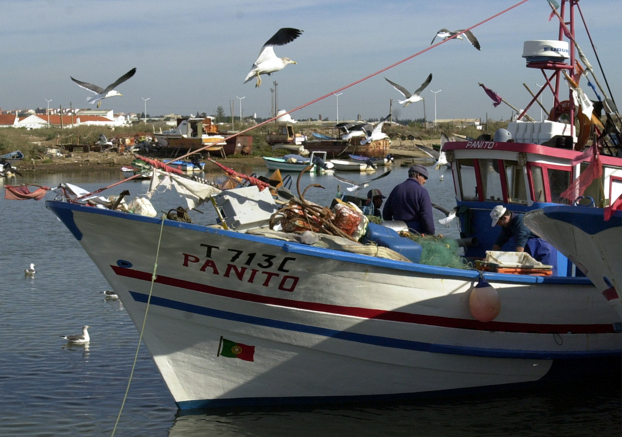 Tripulante de barco de pesca resgatado do mar pelo mestre ao largo de Aveiro