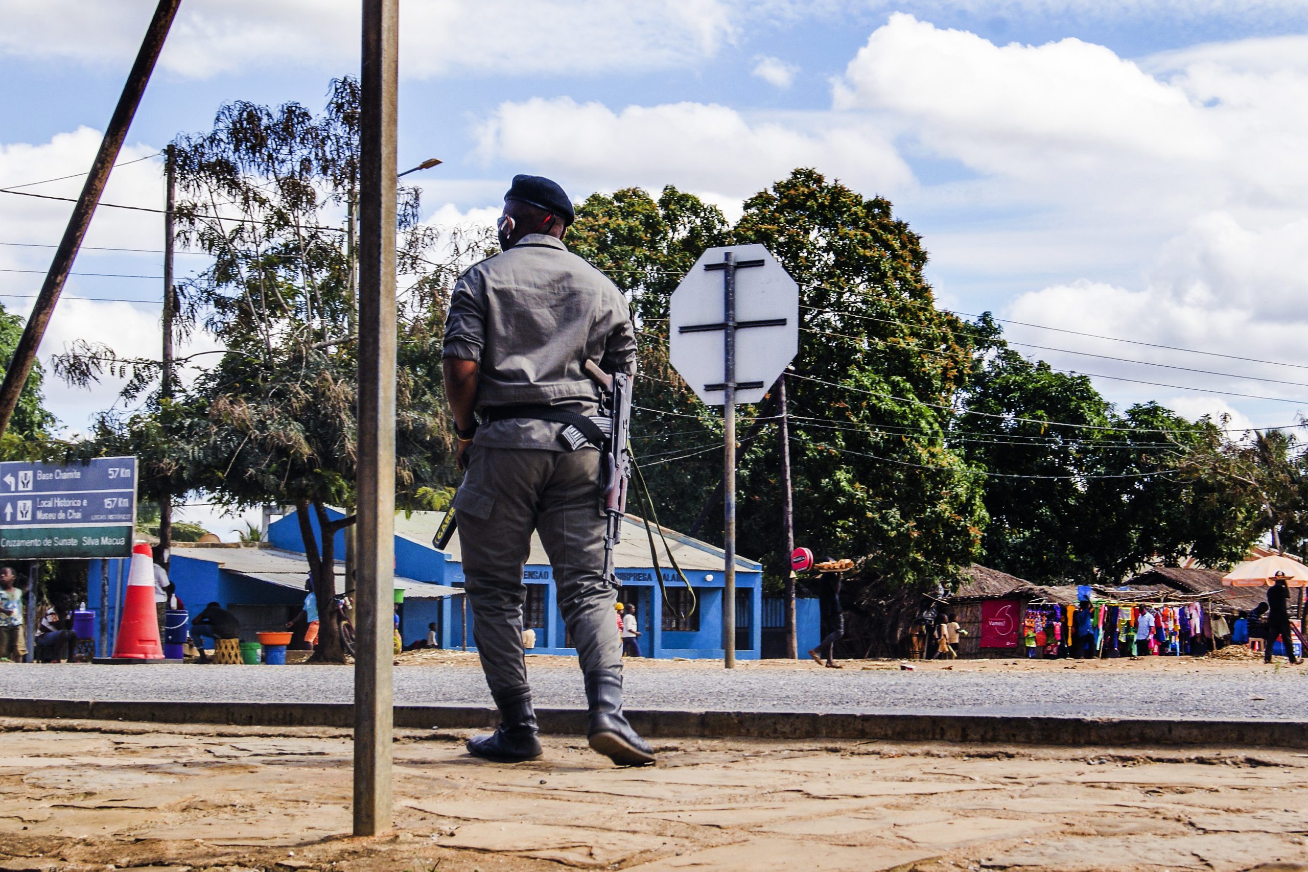 Moçambique: movimentação de alegados terroristas cria pânico em Macomia