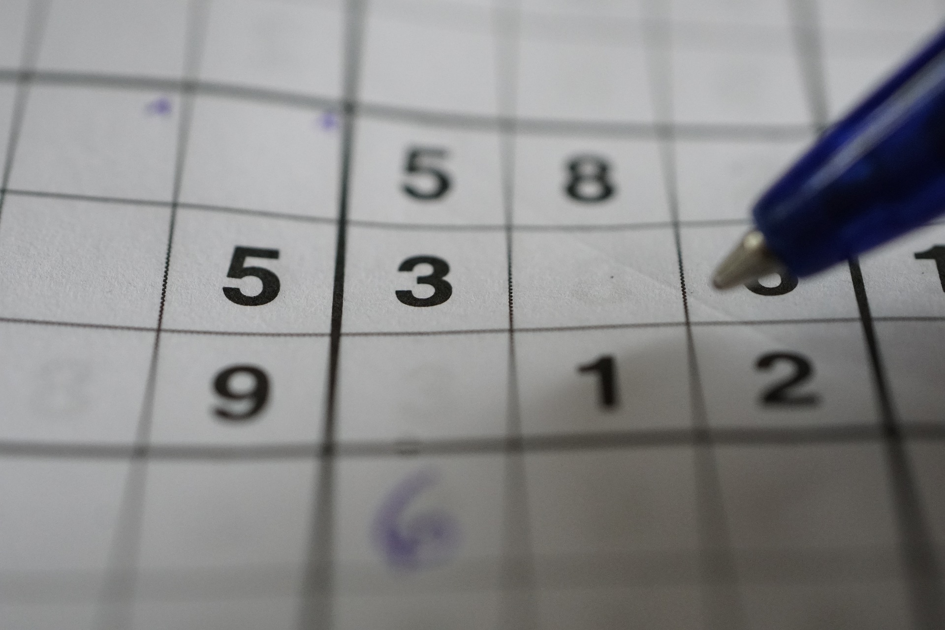 Morreu Maki Kaji, o “Padrinho” do Sudoku