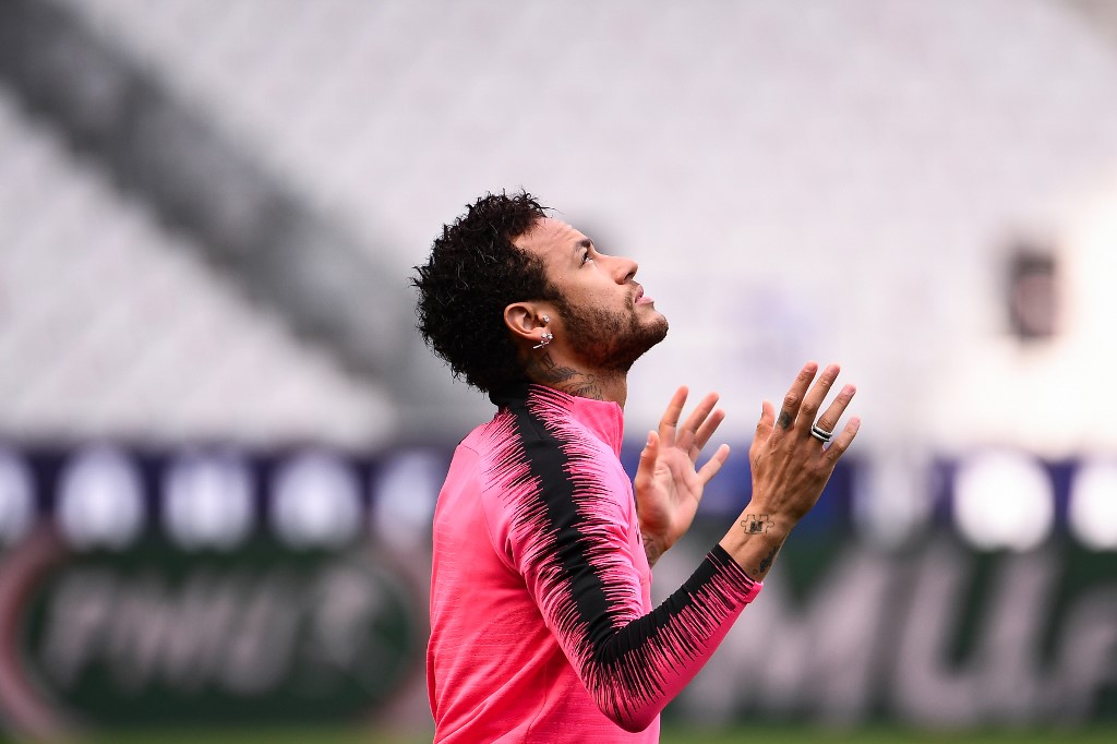 Ministério Público pede arquivamentro da queixa contra Neymar