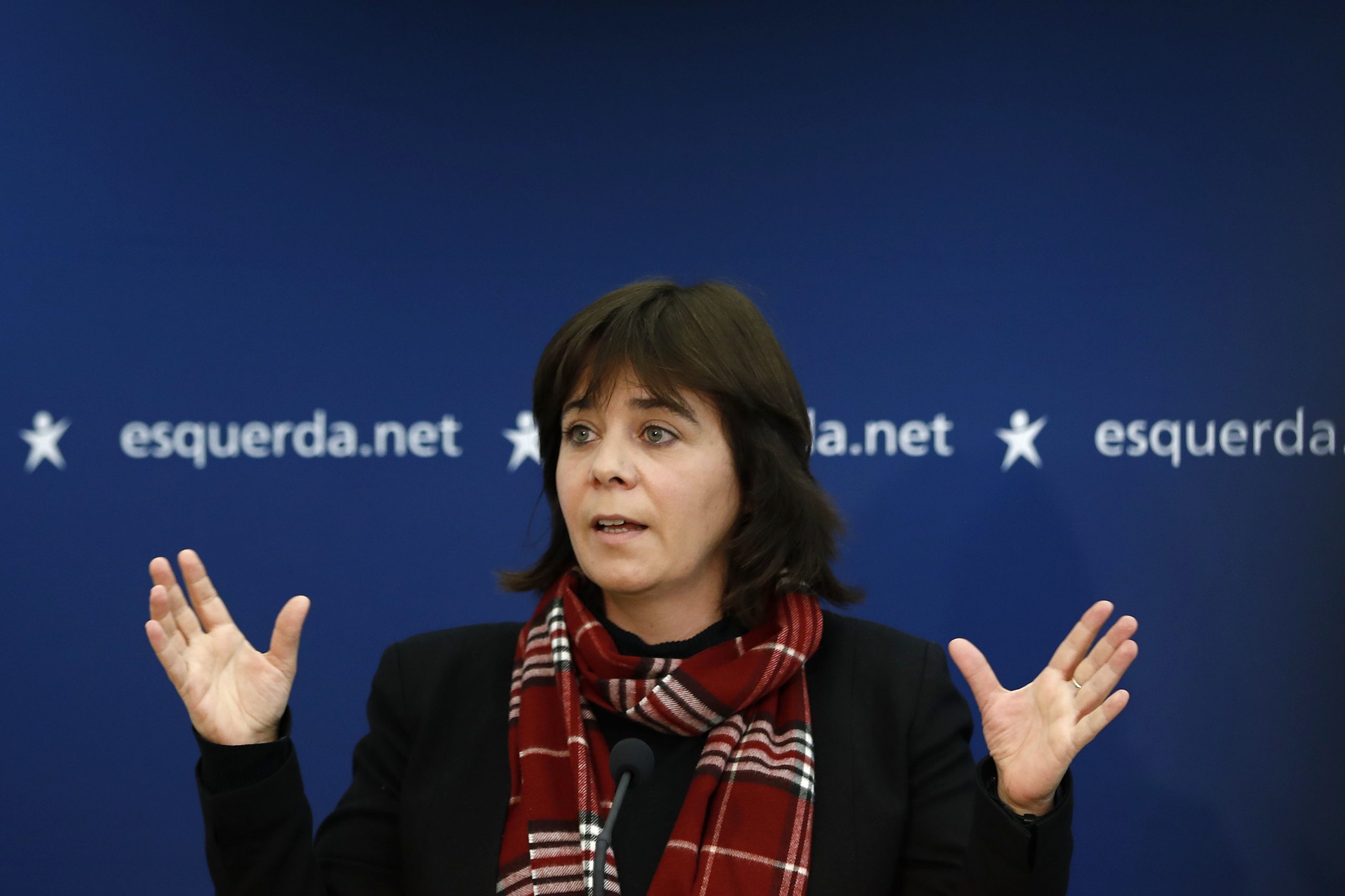 Skripal: Catarina Martins diz que foi prudente Portugal “não fazer parte da escalada”
