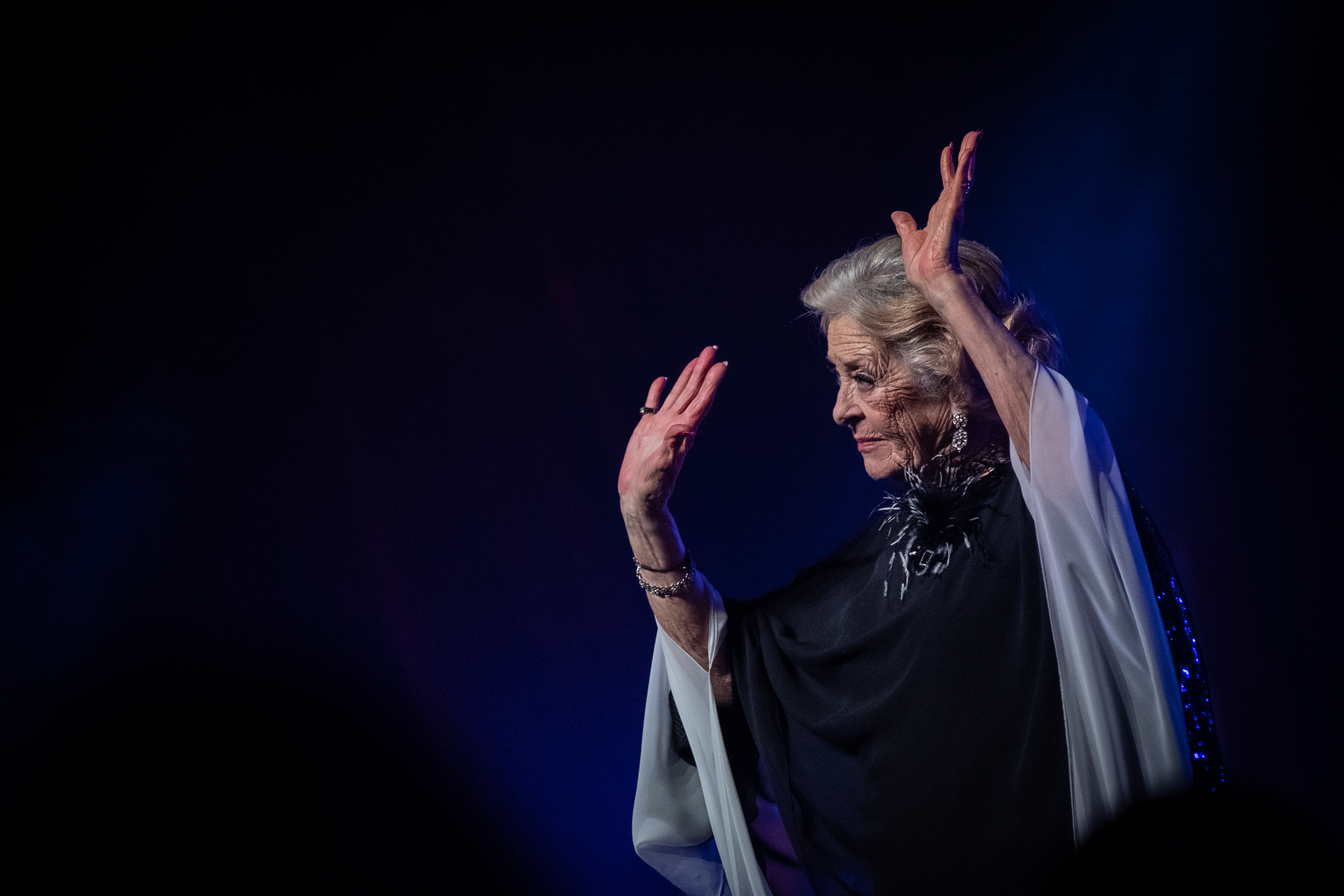 Aos 87 anos, Simone de Oliveira é a nova capa da Vogue Portugal: “Nasci para ser livre”